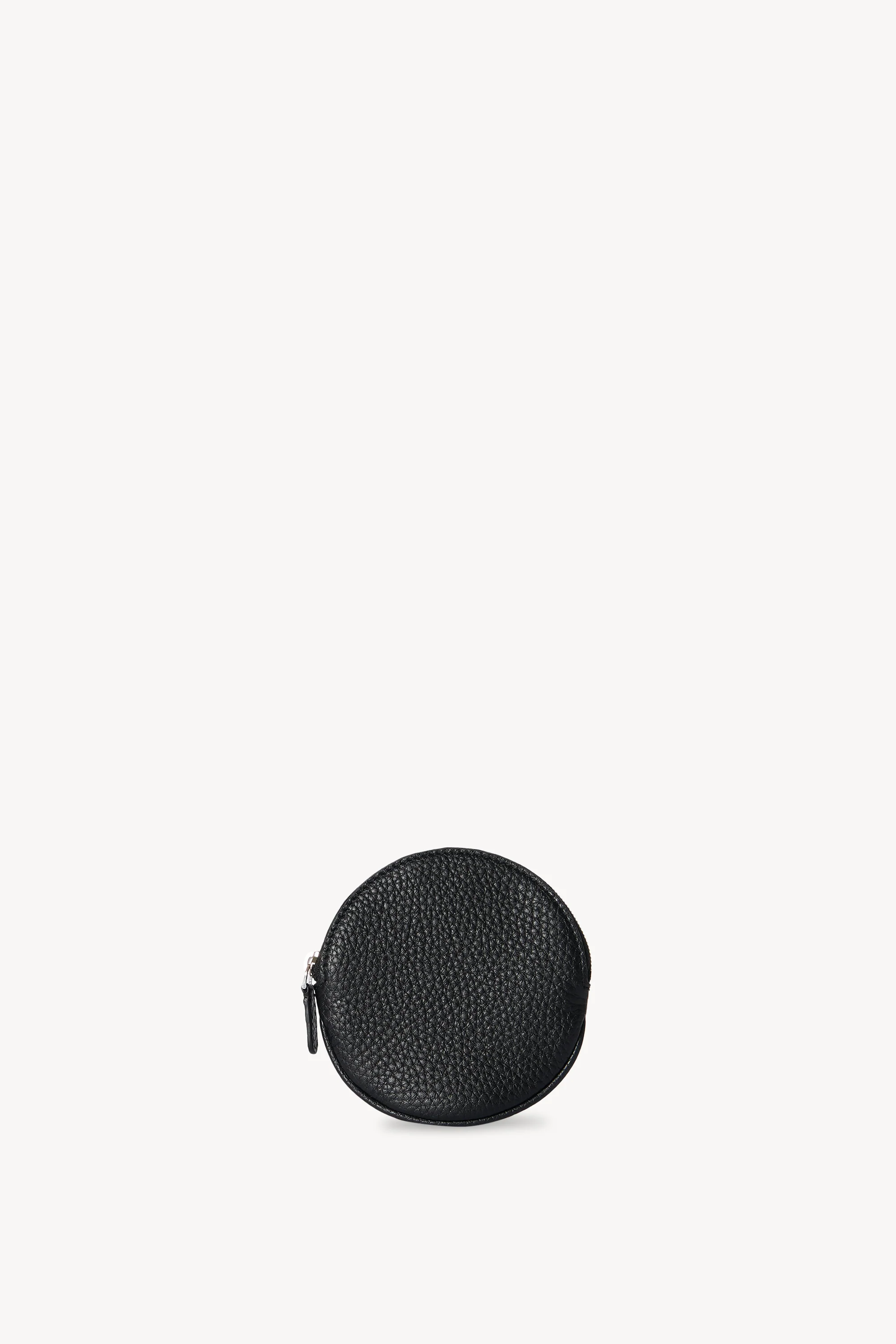Round Pouch in Leather