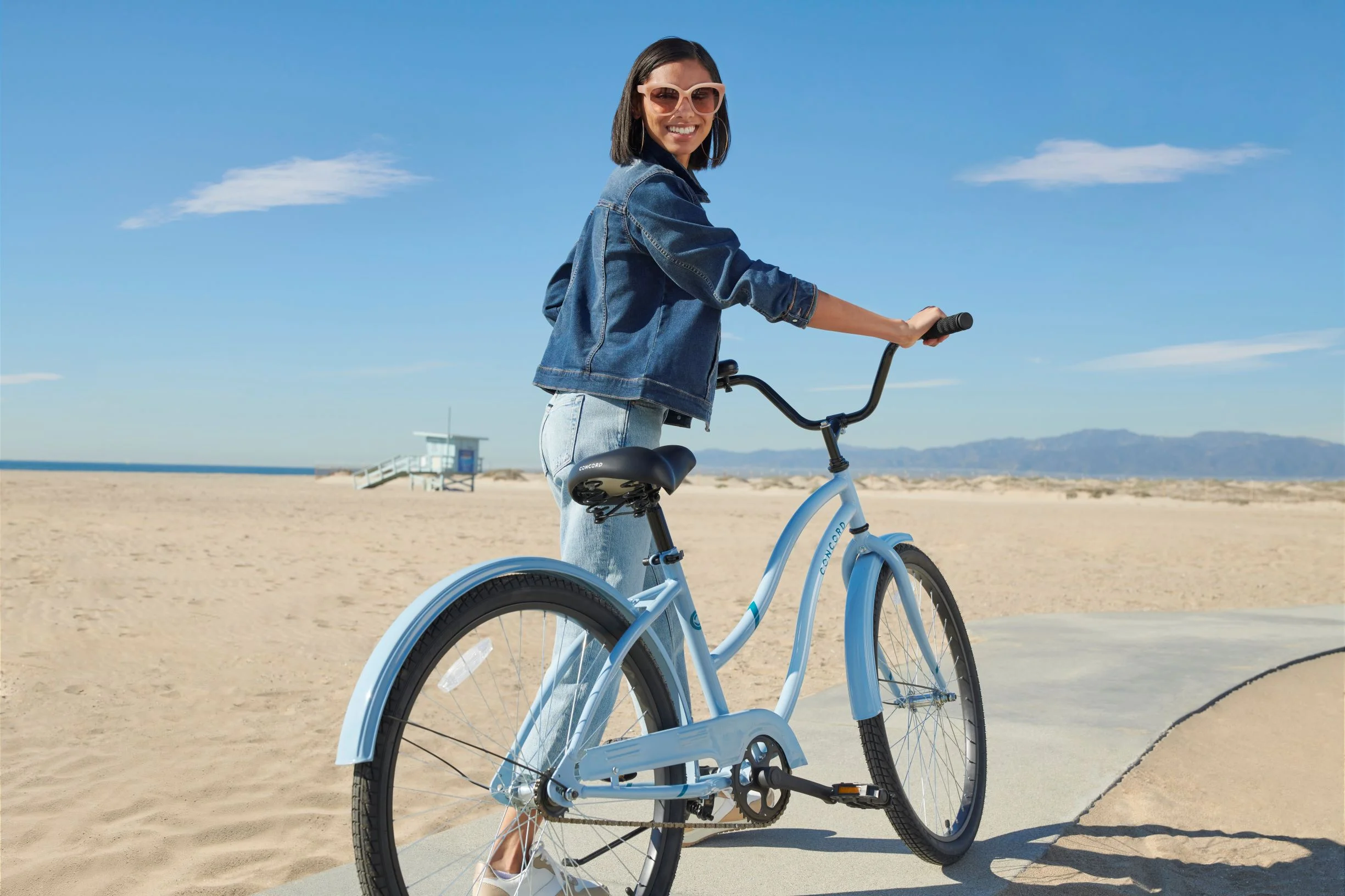 26" Pacifica Cruiser Bicycle, Fits Riders 5'2" 5'10"+, Adult, Unisex, Light Blue Image 5