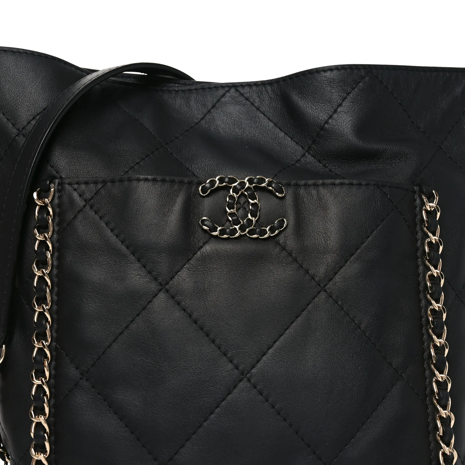 Calfskin Quilted Chain Flat Tote Black