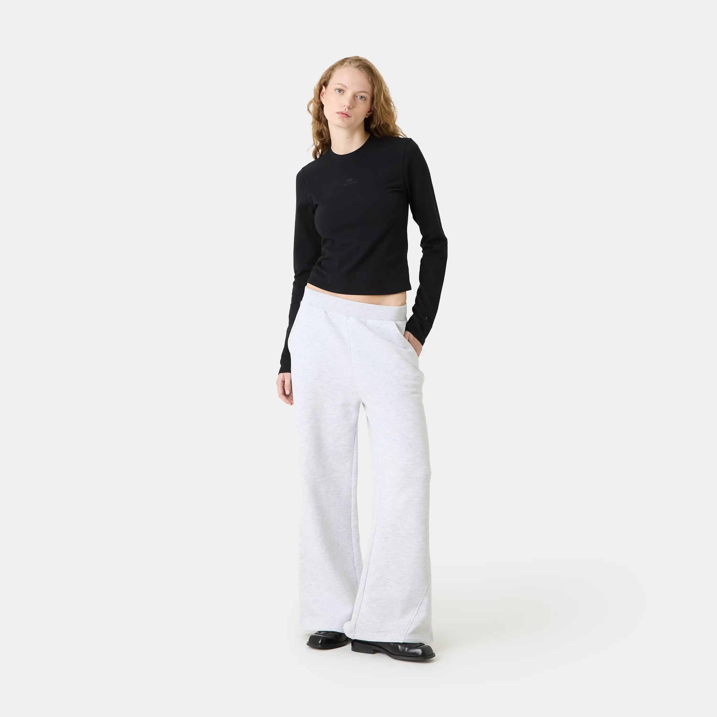 Cinam Heather Grey Sweatpants