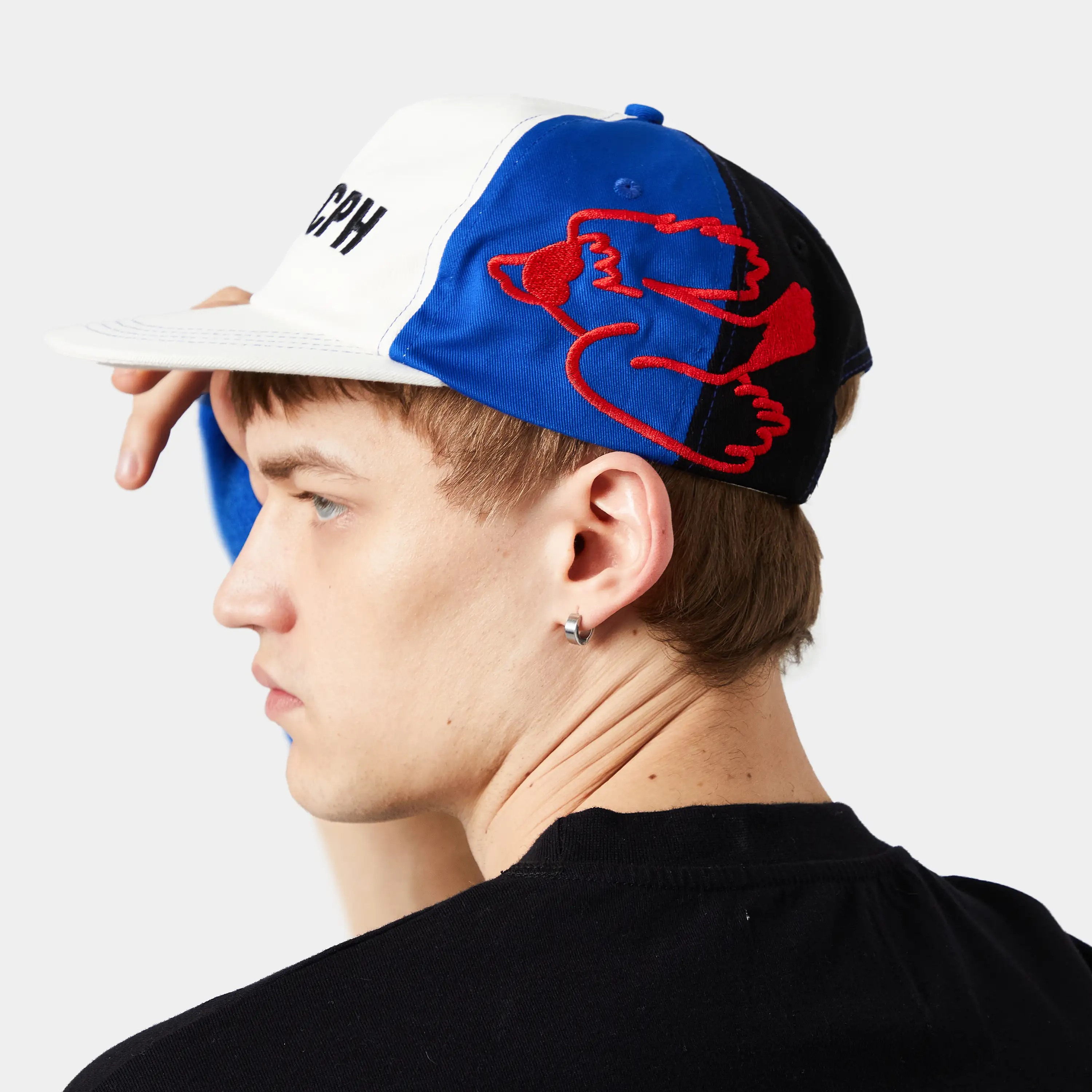 Due Shadow Cap