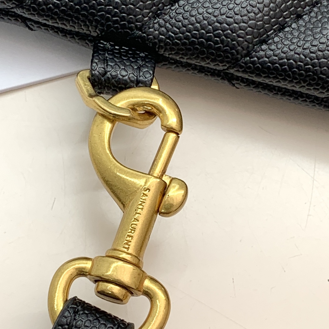 Y new arrival handbag size??30cm