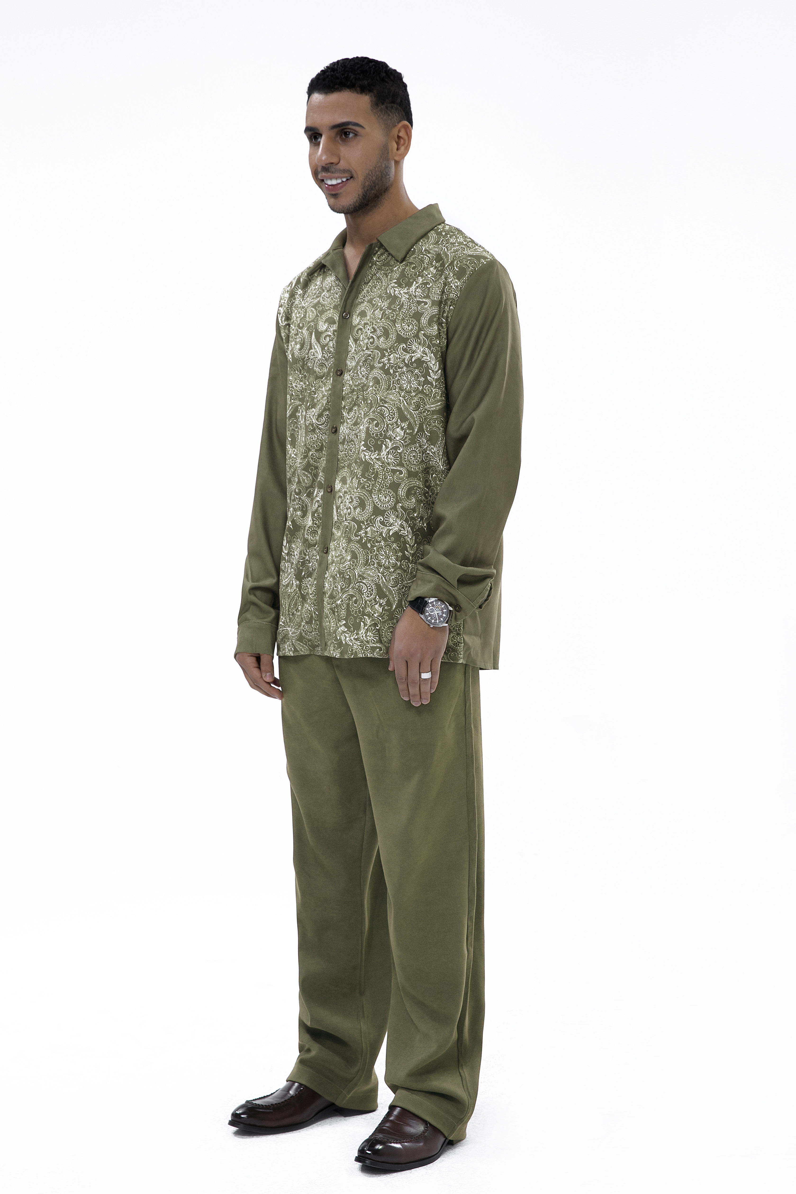 Ensemble de marche deux pièces Suitmens à manches longues et pantalon vert fleur de cajou