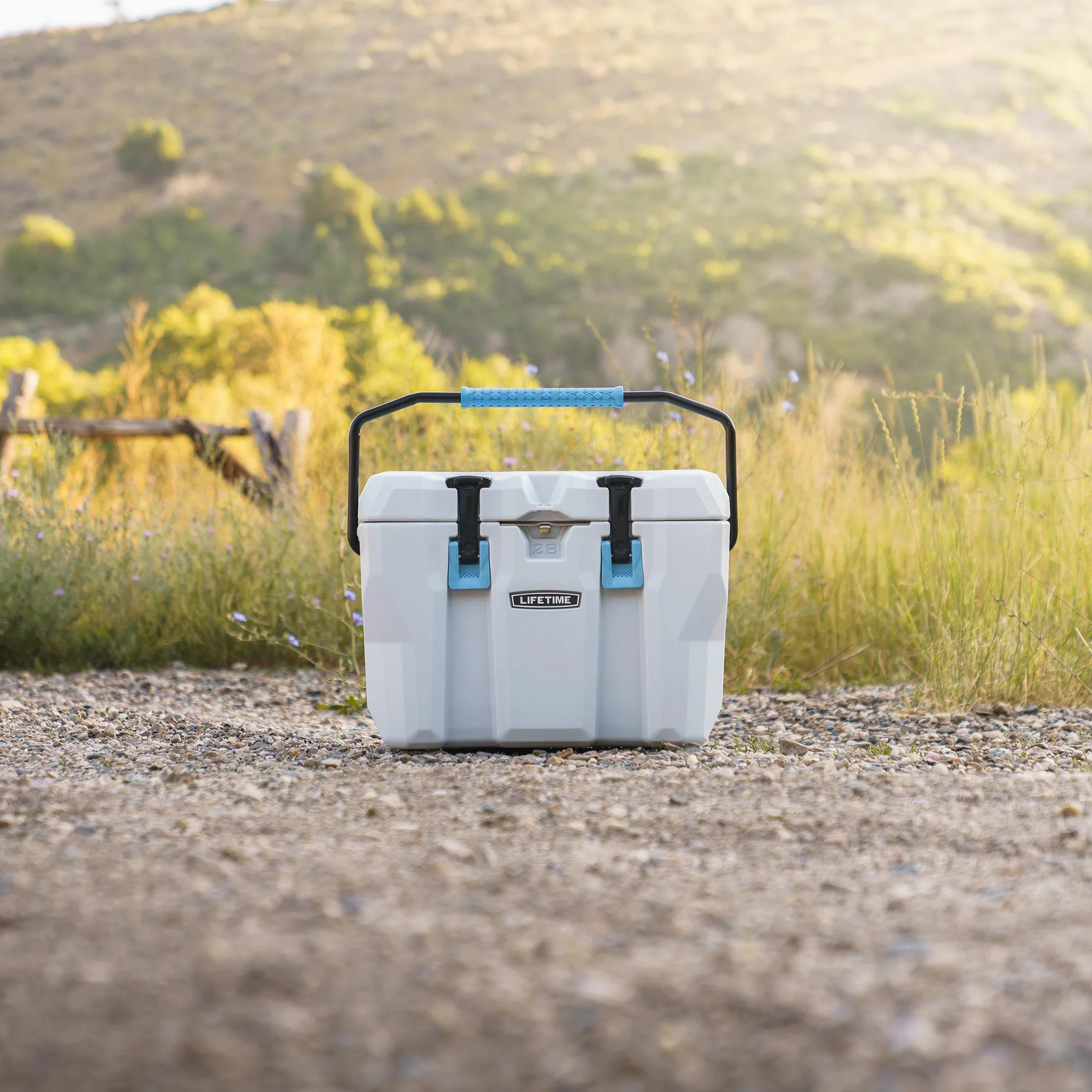 28 qt Bear-Resistant Camping Cooler, Premium High Performance, Ice Retention, Hard Cooler, 20 Can Capacity, Boulder Gray (91289)(Boulder Gray) - Image 4