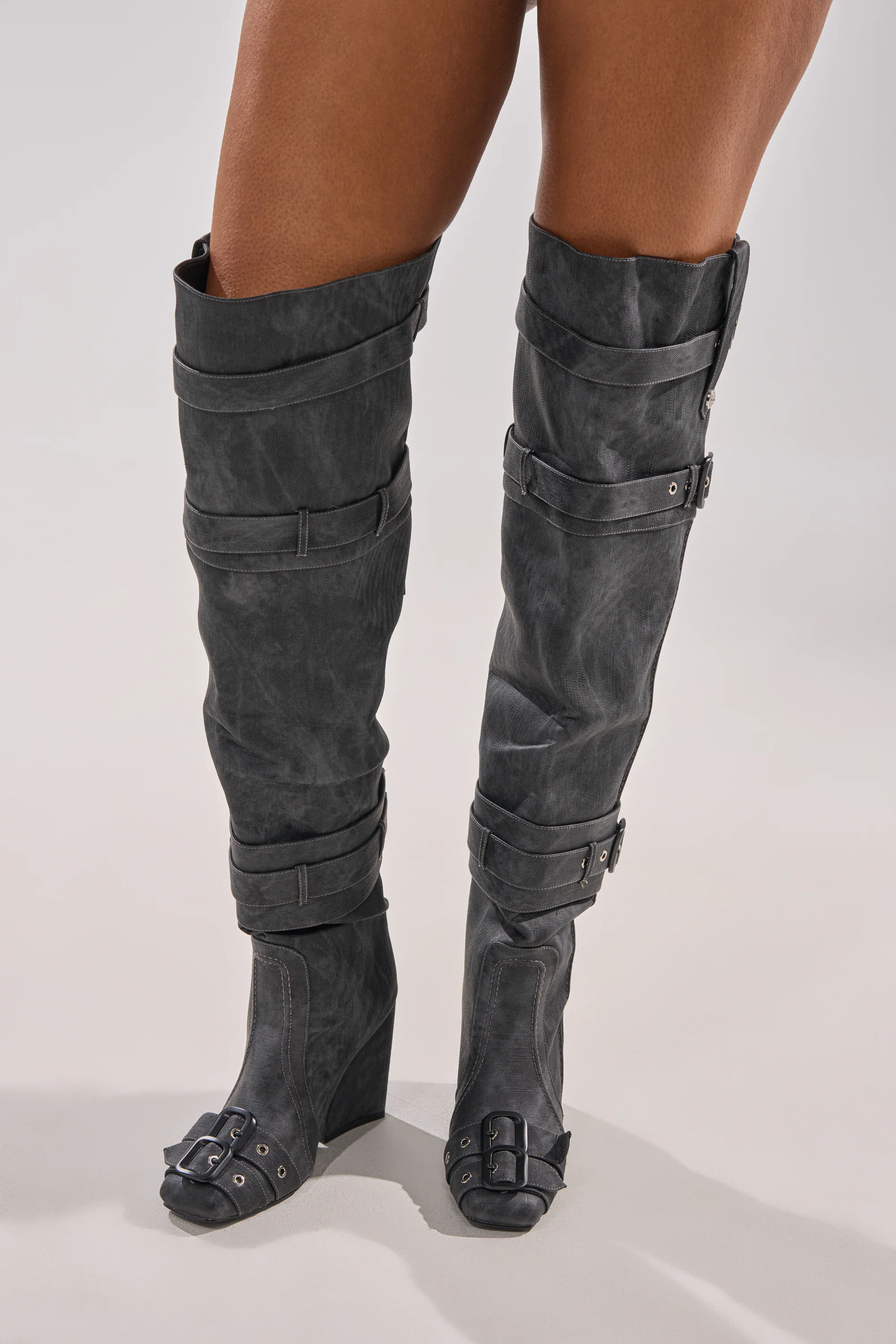 AZALEA WANG TRILLION CHARCOAL CHUNKY THIGH HIGH BOOT - Akira Store