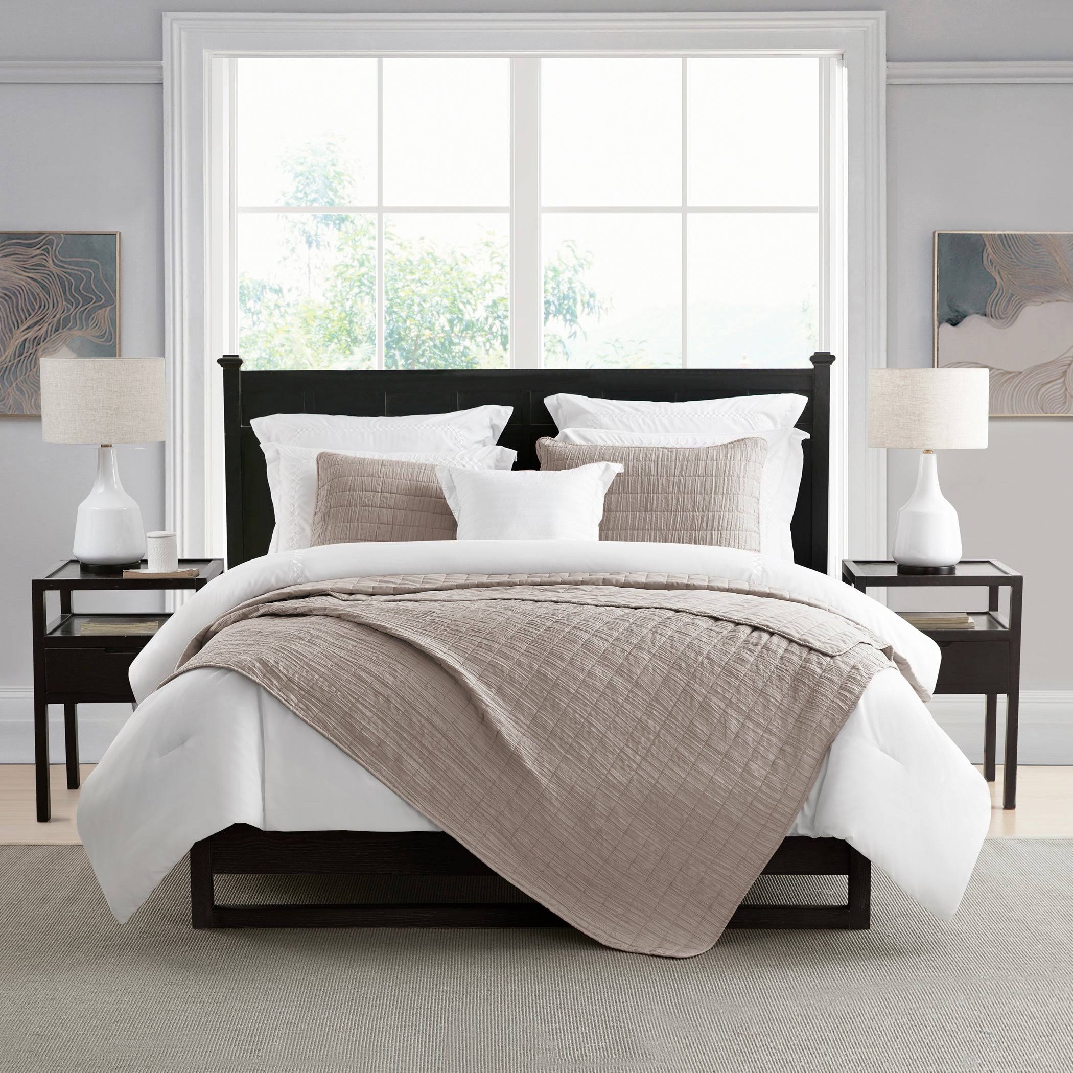 Swift Home Enzyme Washed Soft Crinkle 3-Piece King/California King Coverlet Set in Mushroom