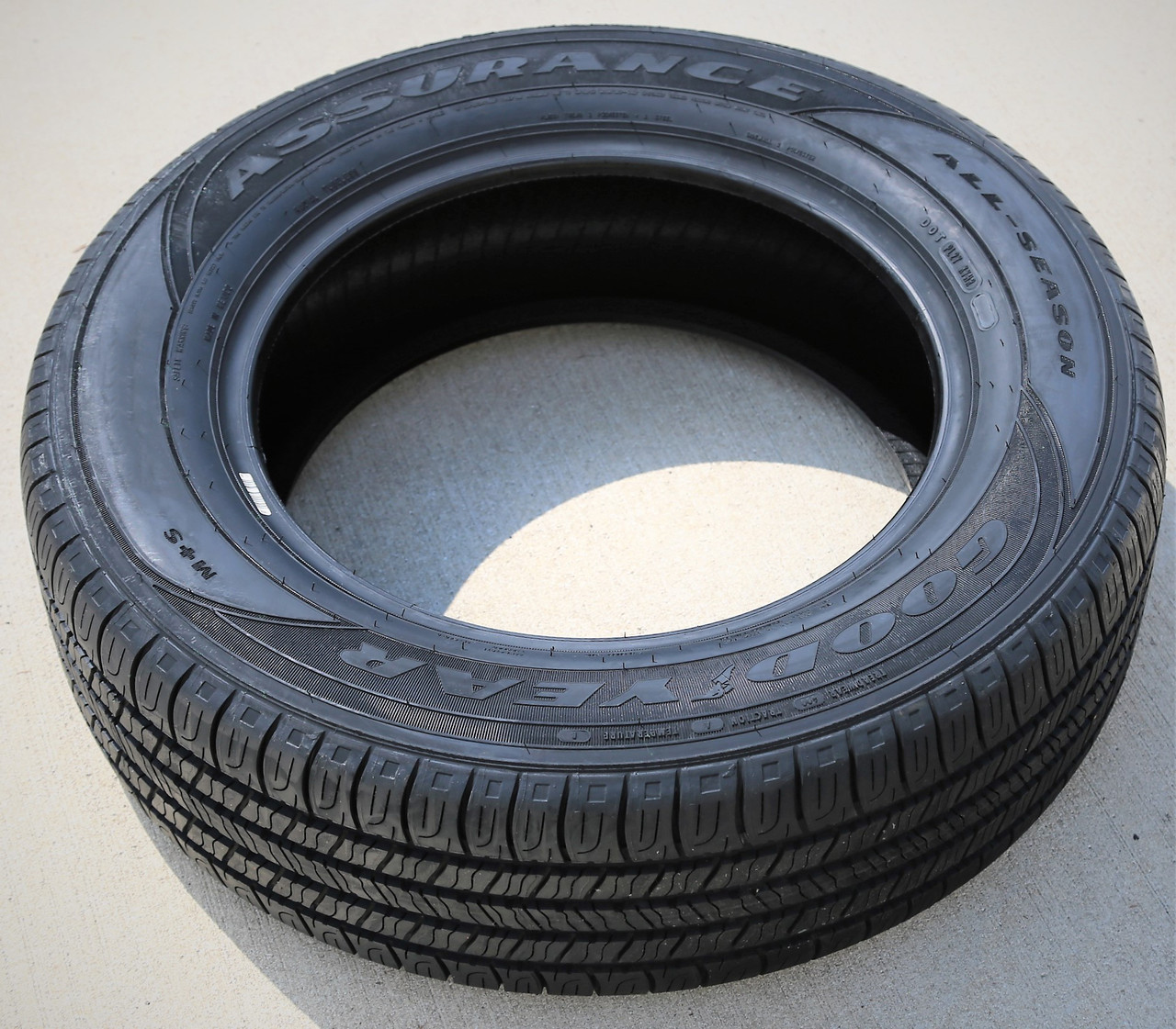 Goodyear Assurance All-Season 205/55R16 91H Passenger Tire