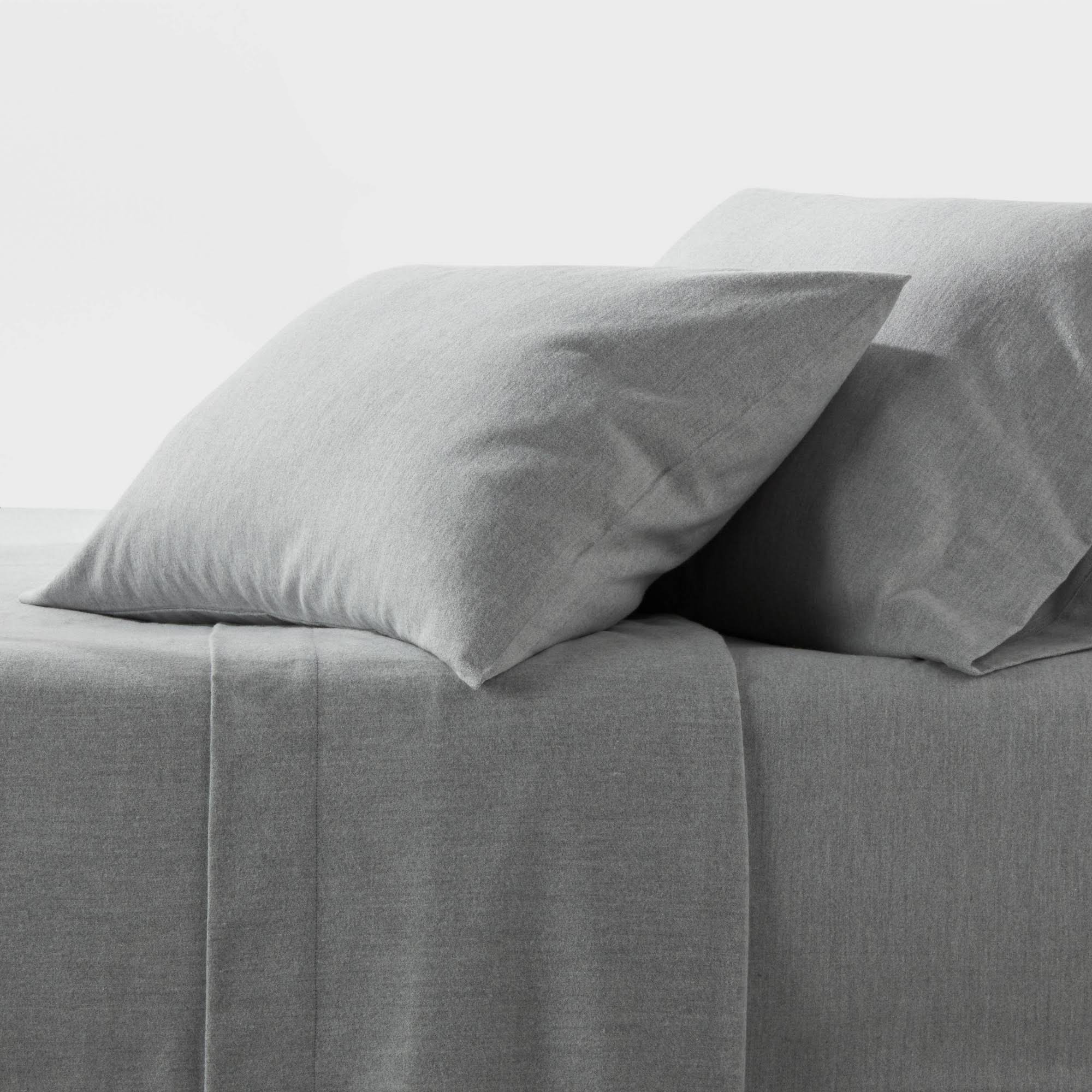 Queen Flannel Sheet Set Gray Solid - Threshold
