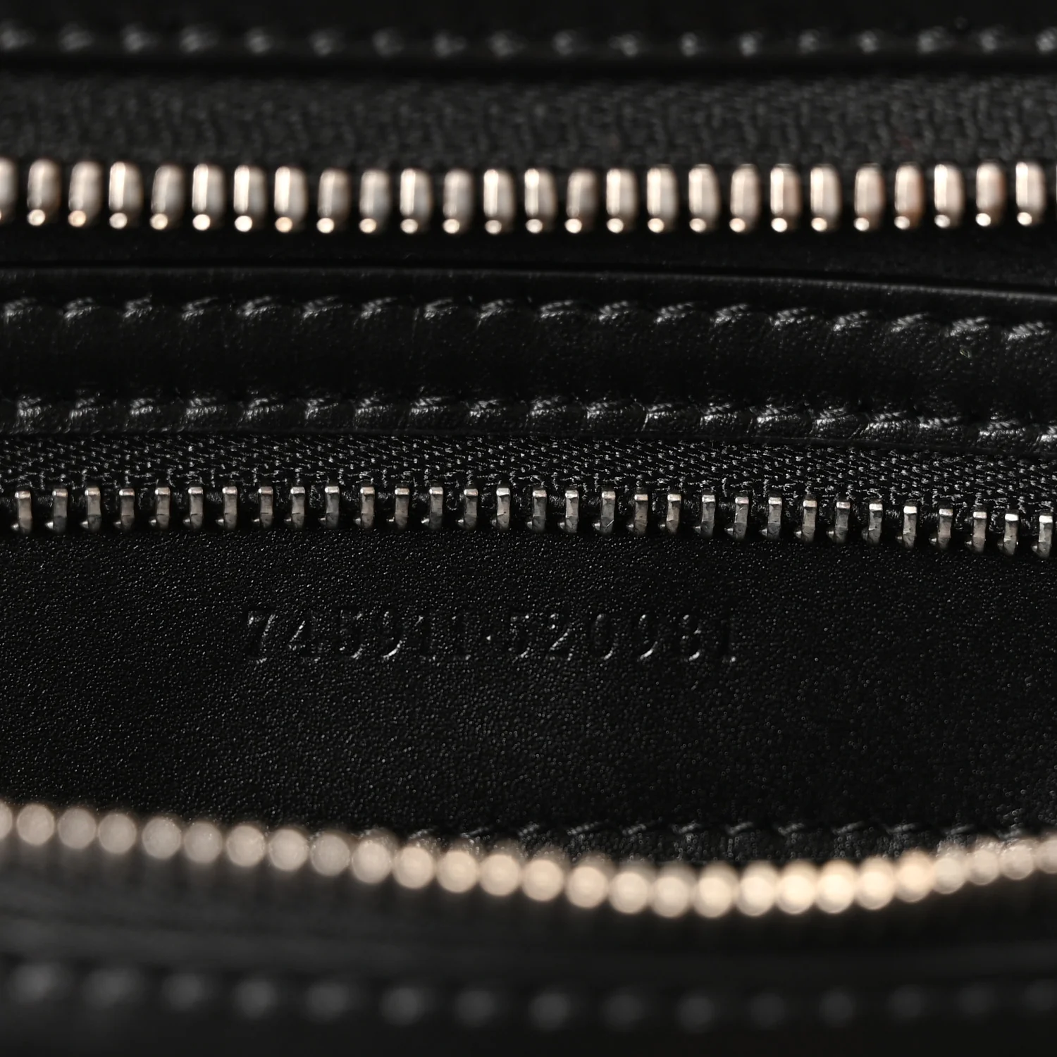 Calfskin Petite GG Medium Tote Bag Black