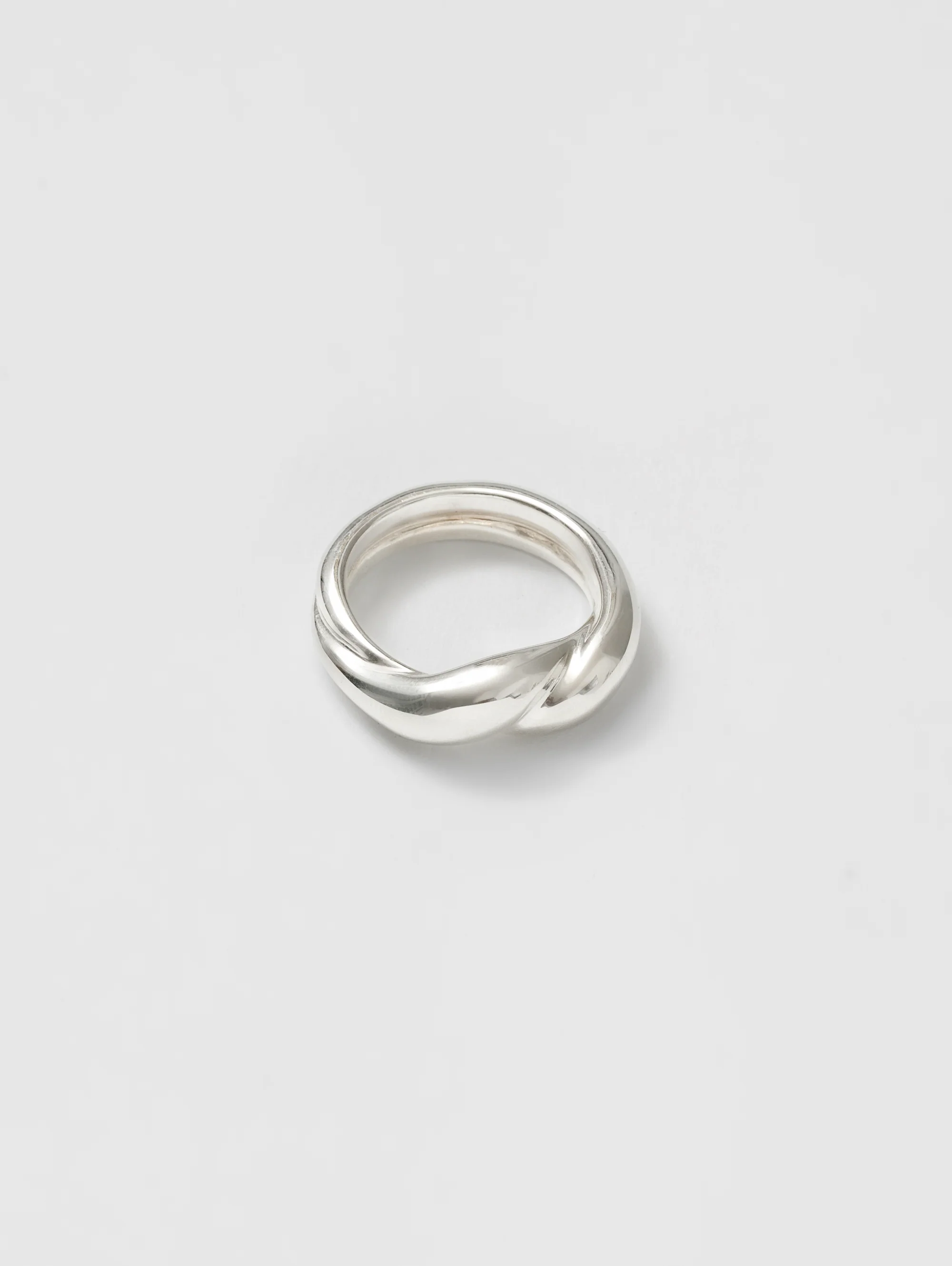 Knot Ring in Sterling Silver
