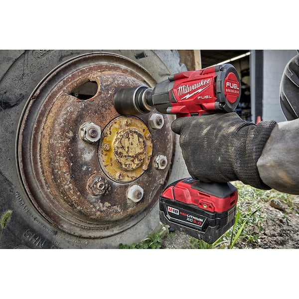 M18 FUEL 18V Lithium-Ion Brushless Cordless 1/2 in. and 3/8 in. Impact Wrench with Friction Ring (2-Tool) - Image 6