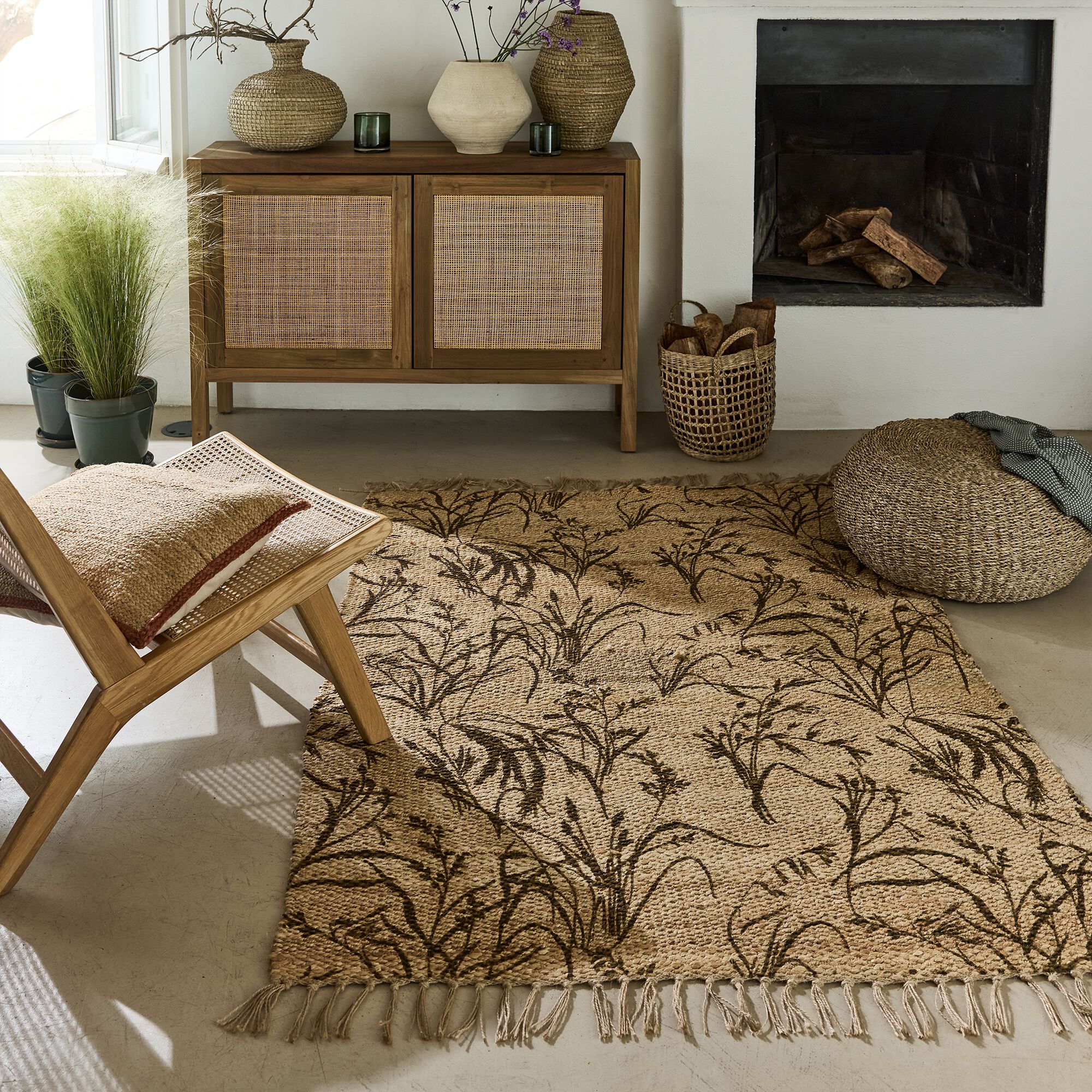 OYAT - Tapis en jute à motif végétal finition franges 160x230cm - naturel