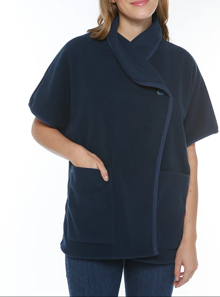 Cape femme bleu marine fabriquée en France