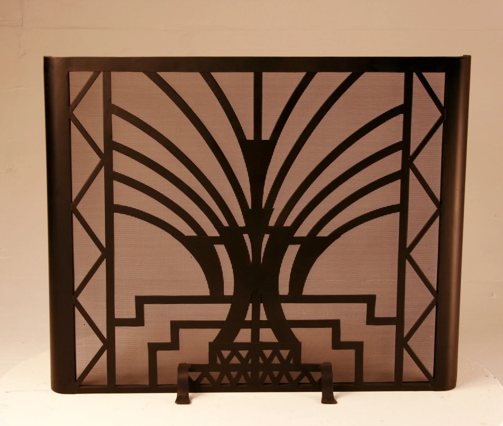 Standing Art Deco Fireplace Screen - TA Screen Specialist, Inc.