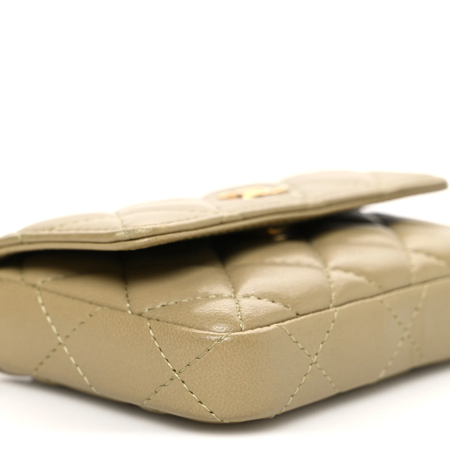 Lambskin Enamel Quilted Coco Hearts Clutch With Chain Light Green