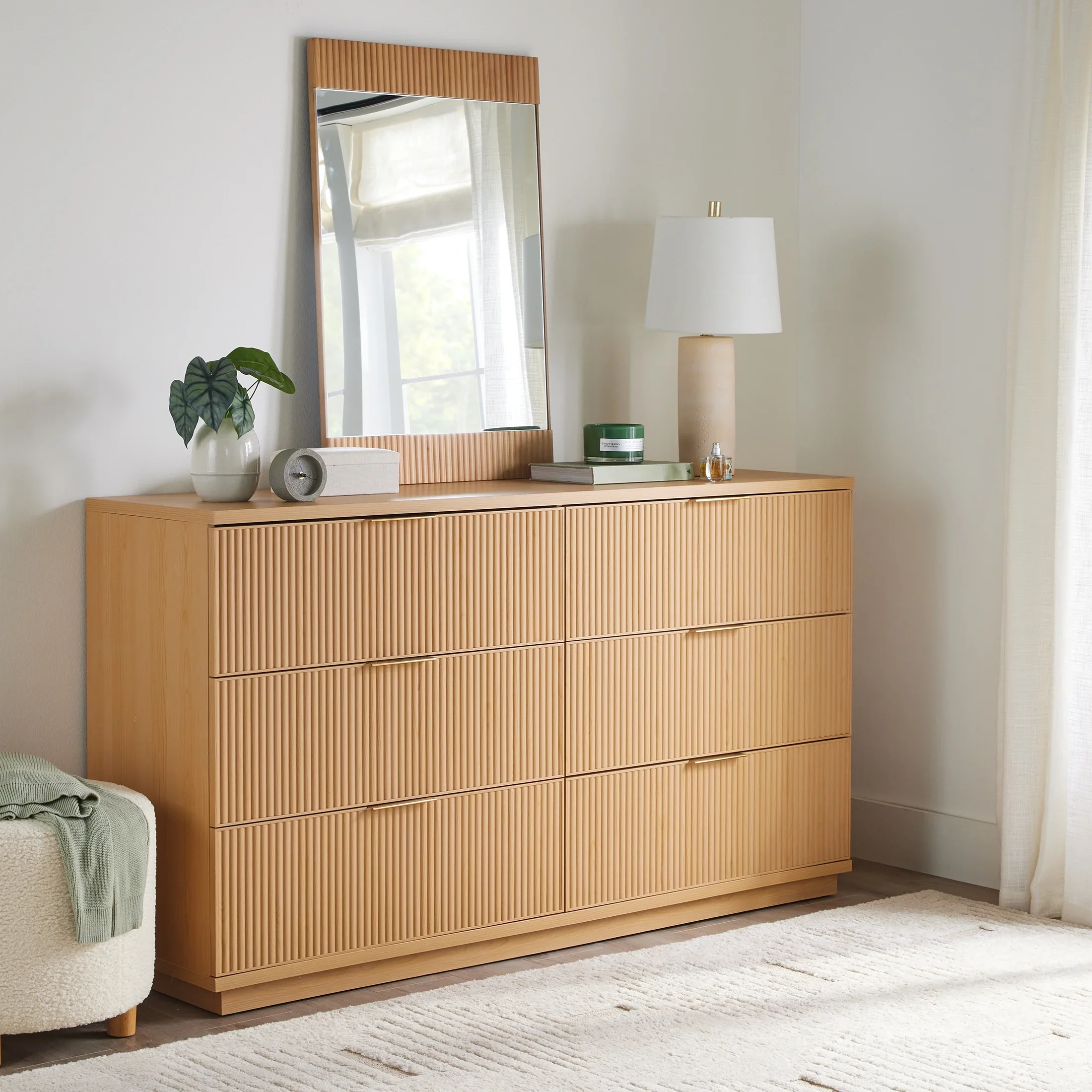 Better Homes and Gardens Lillian 6 Drawer Dresser, White