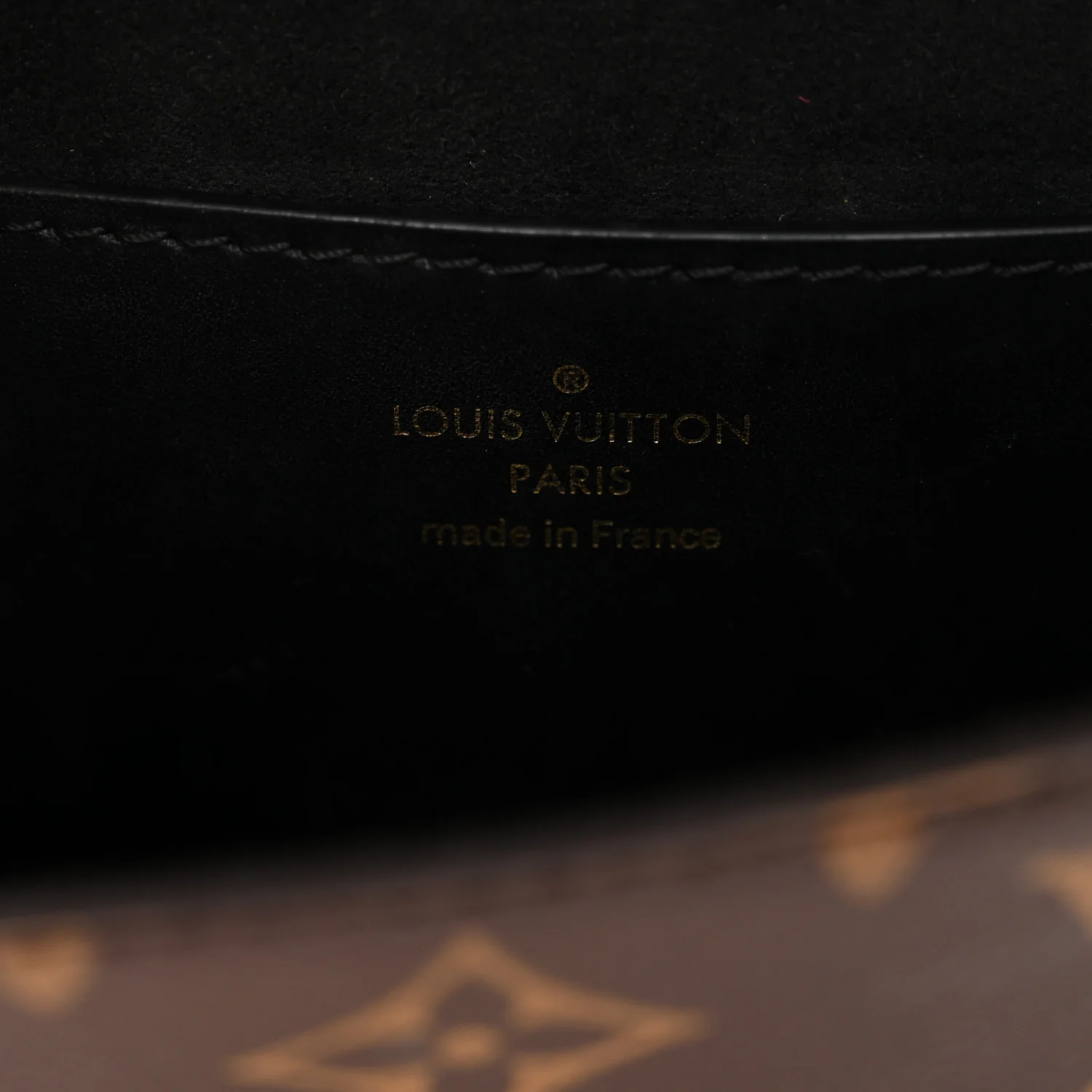 Reverse Monogram Tilsitt