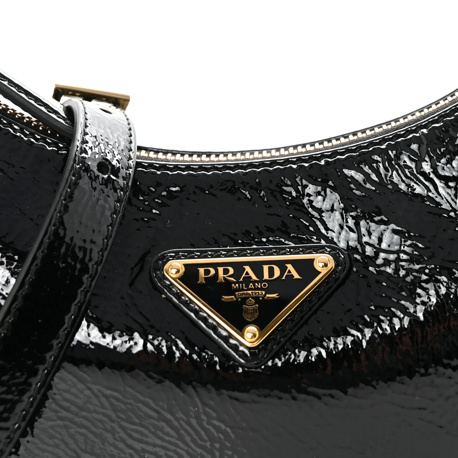 Patent Naplak Arque Shoulder Bag Black