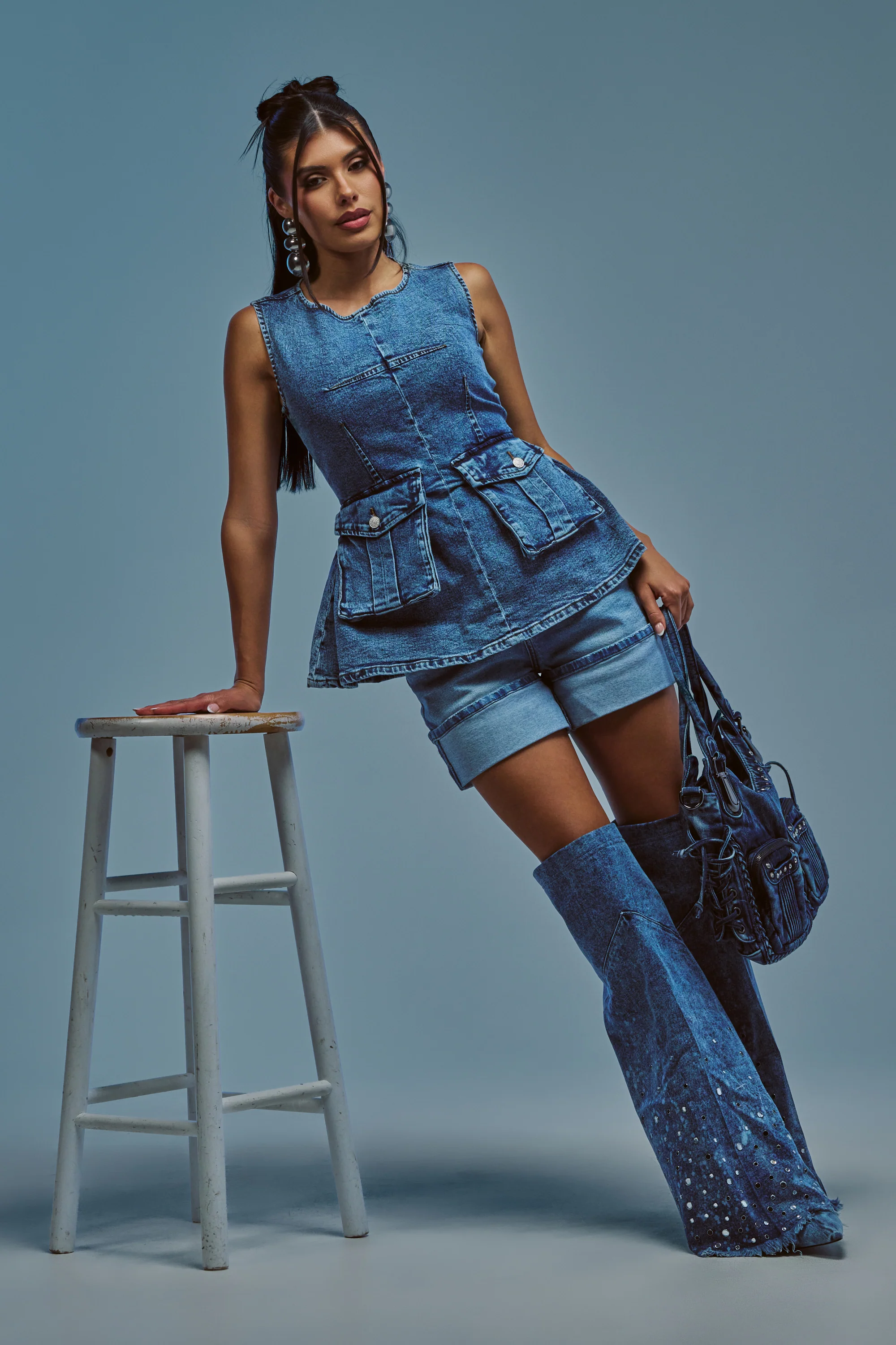 CARLY DENIM SHORT - Akira Store