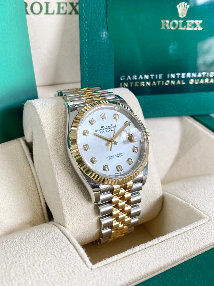 [Super Clone]RLX  Datejust 36mm 126233-0023 MOP Diamond Dial Jubilee Two-Tone Bracelet Watch