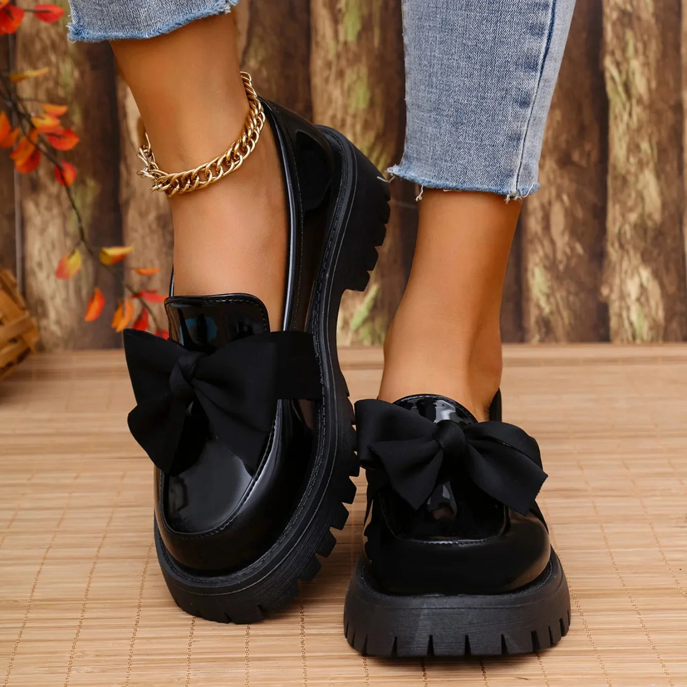 Mathilde | Mocassins en cuir verni épais