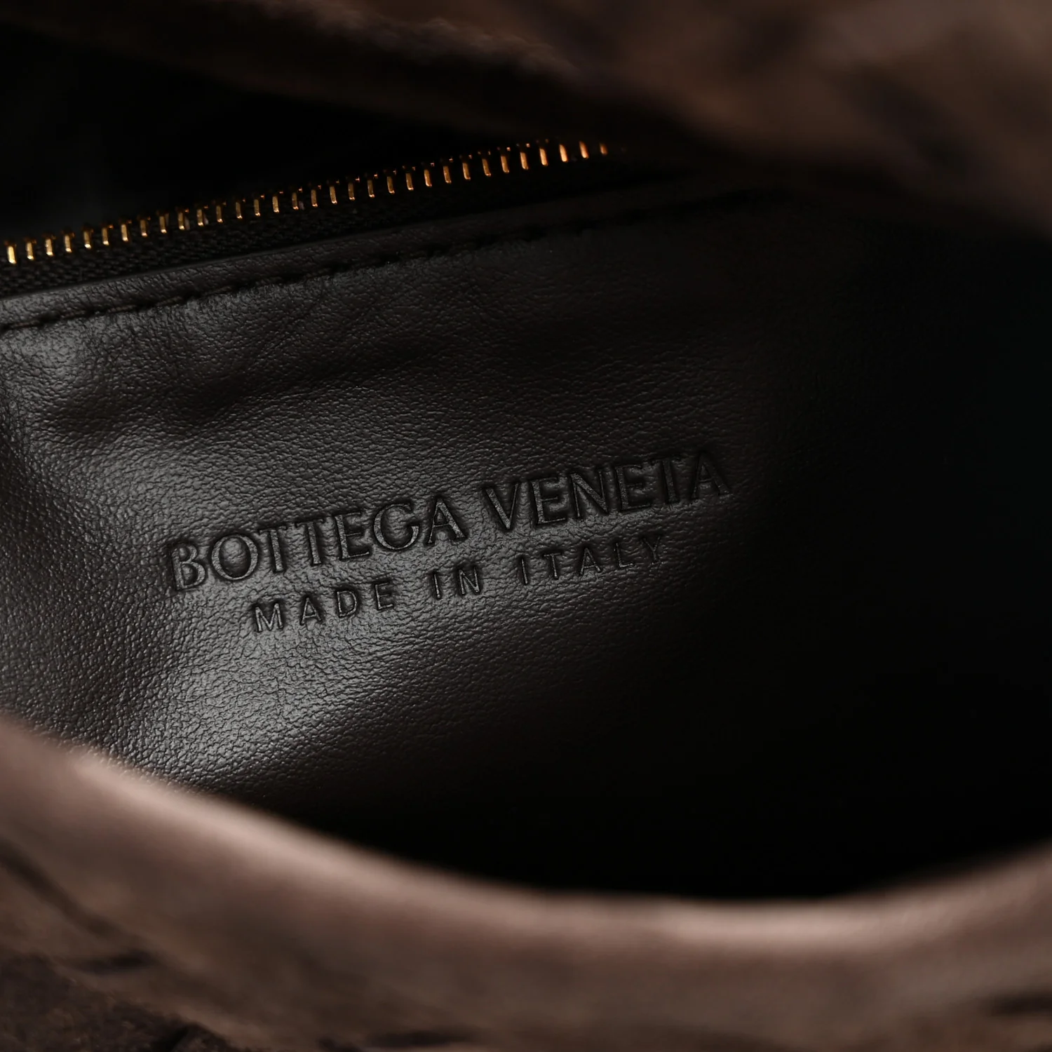 Suede Intrecciato Small Hop Fondant
