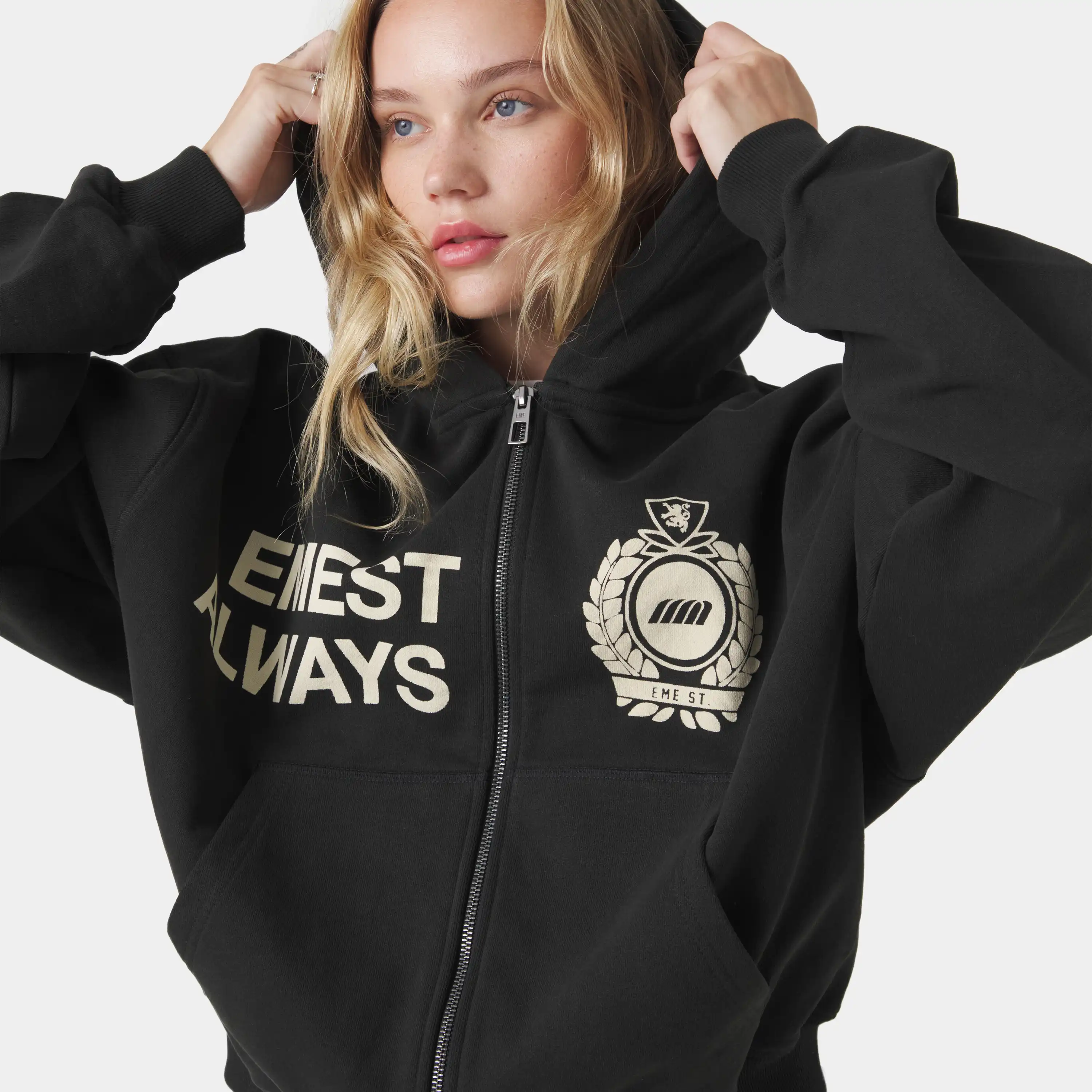 Slice Black Full Zip