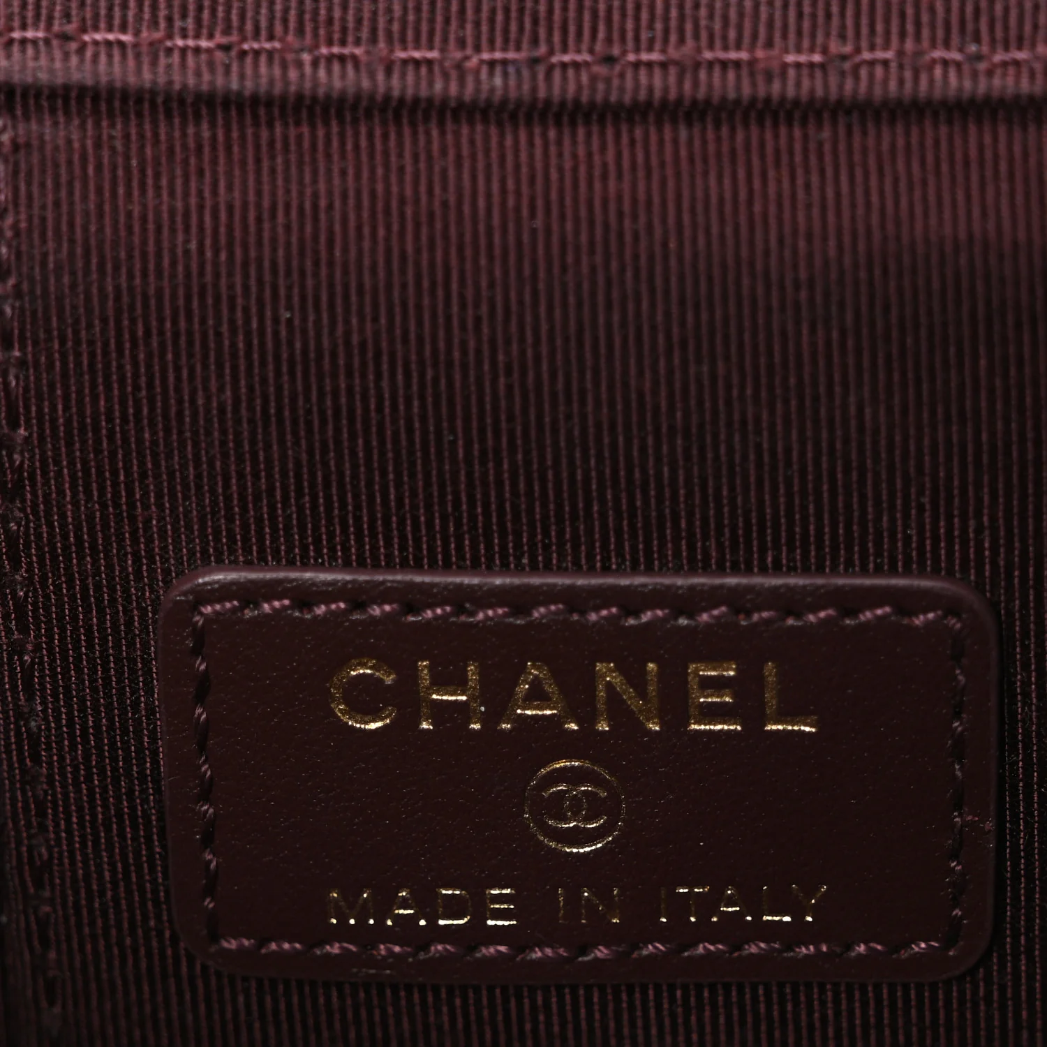 Caviar Quilted Mini Vanity Case With Chain Black