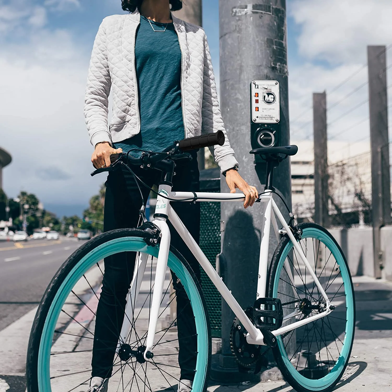Single Speed Fixie Bike �C Lightweight Steel Frame, Flip-Flop Hub, 700c Wheels, Multiple Sizes Deep V Rims (Heaven, 48)(52 Centimeters) - Image 10