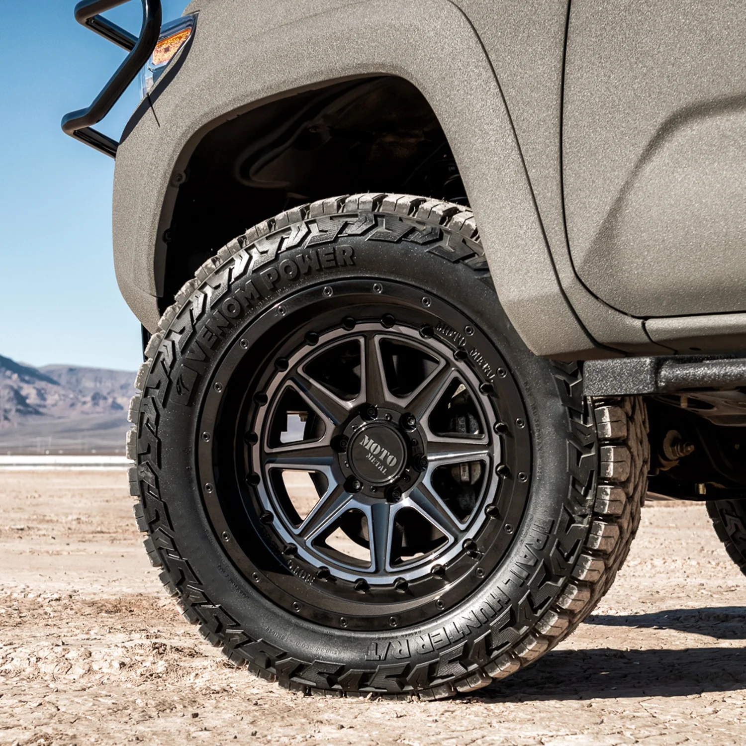 Venom Power Trail Hunter R/T 275/60R20 115T Rugged Terrain Tire