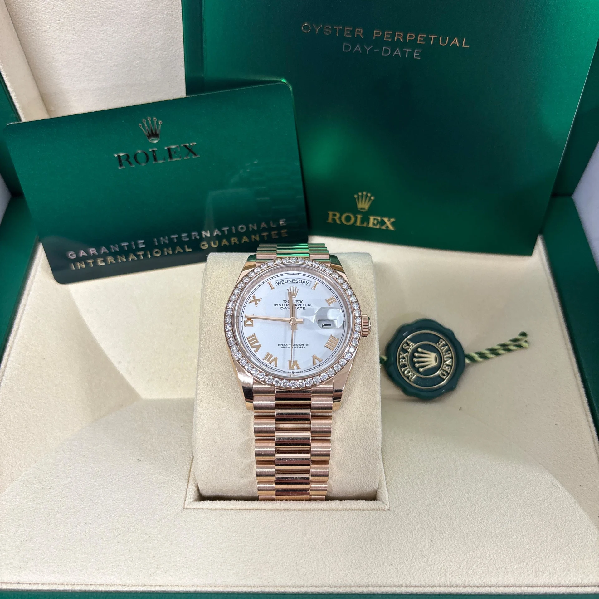 【Super Clone】RLX  Day-Date M128345RBR-0070 36mm