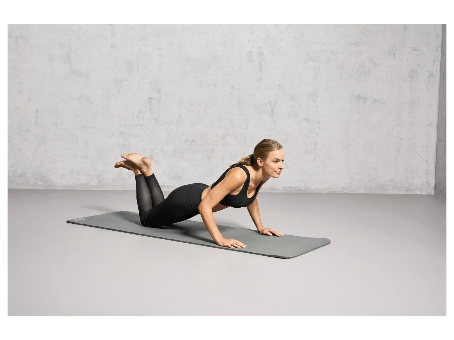 CRIVIT Tapis de gymnastique
