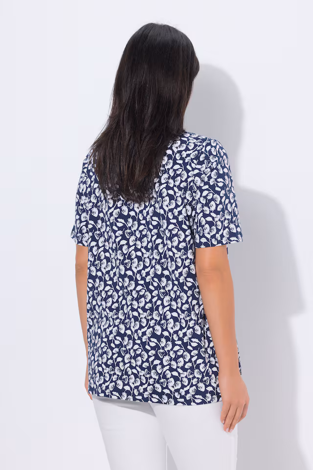 Strawberry Print Short Sleeve Scoop Neck Tee