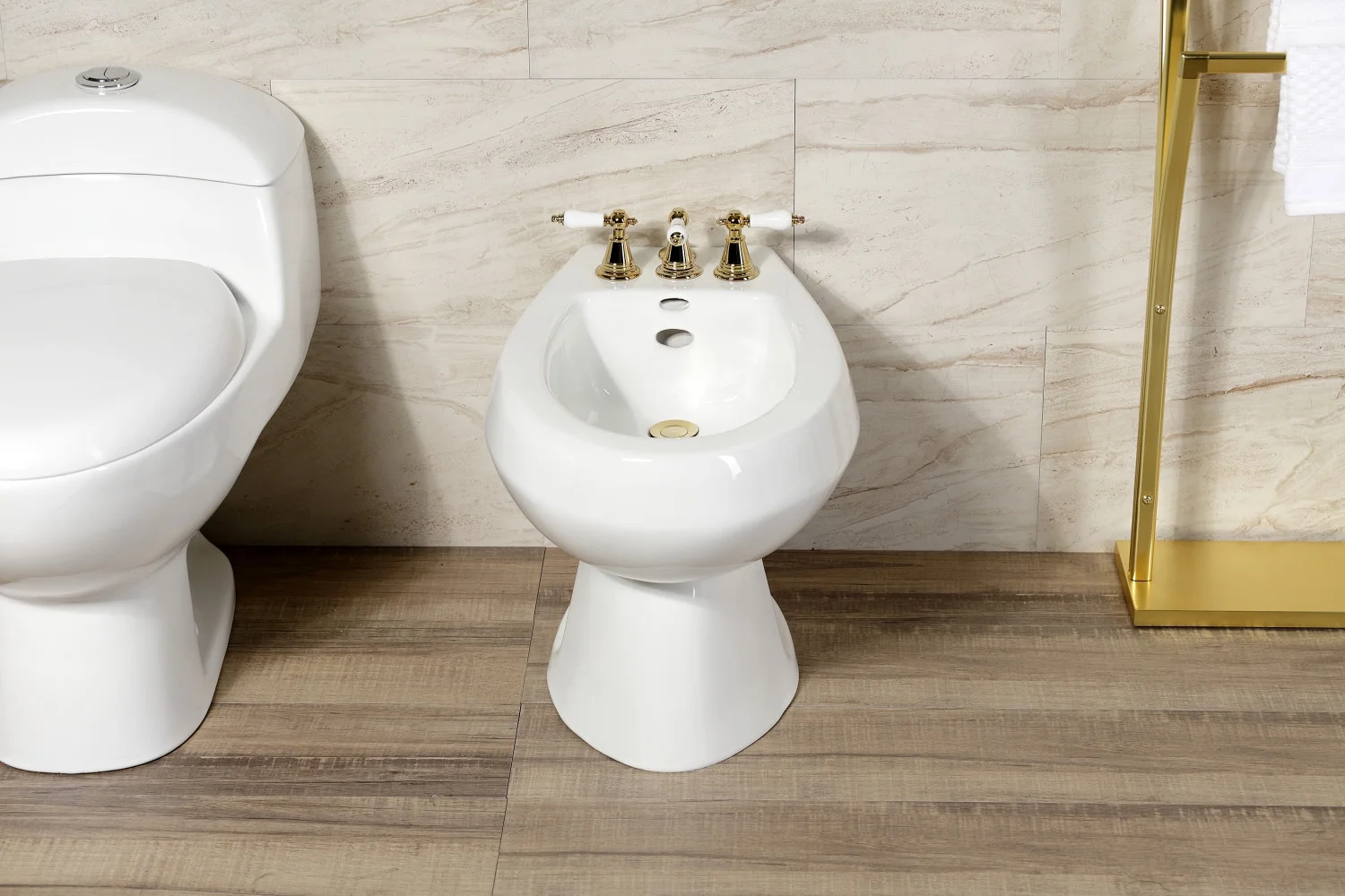 Kingston Brass KB320PL Victorian Three-Handle Bidet Faucet, Matte Black