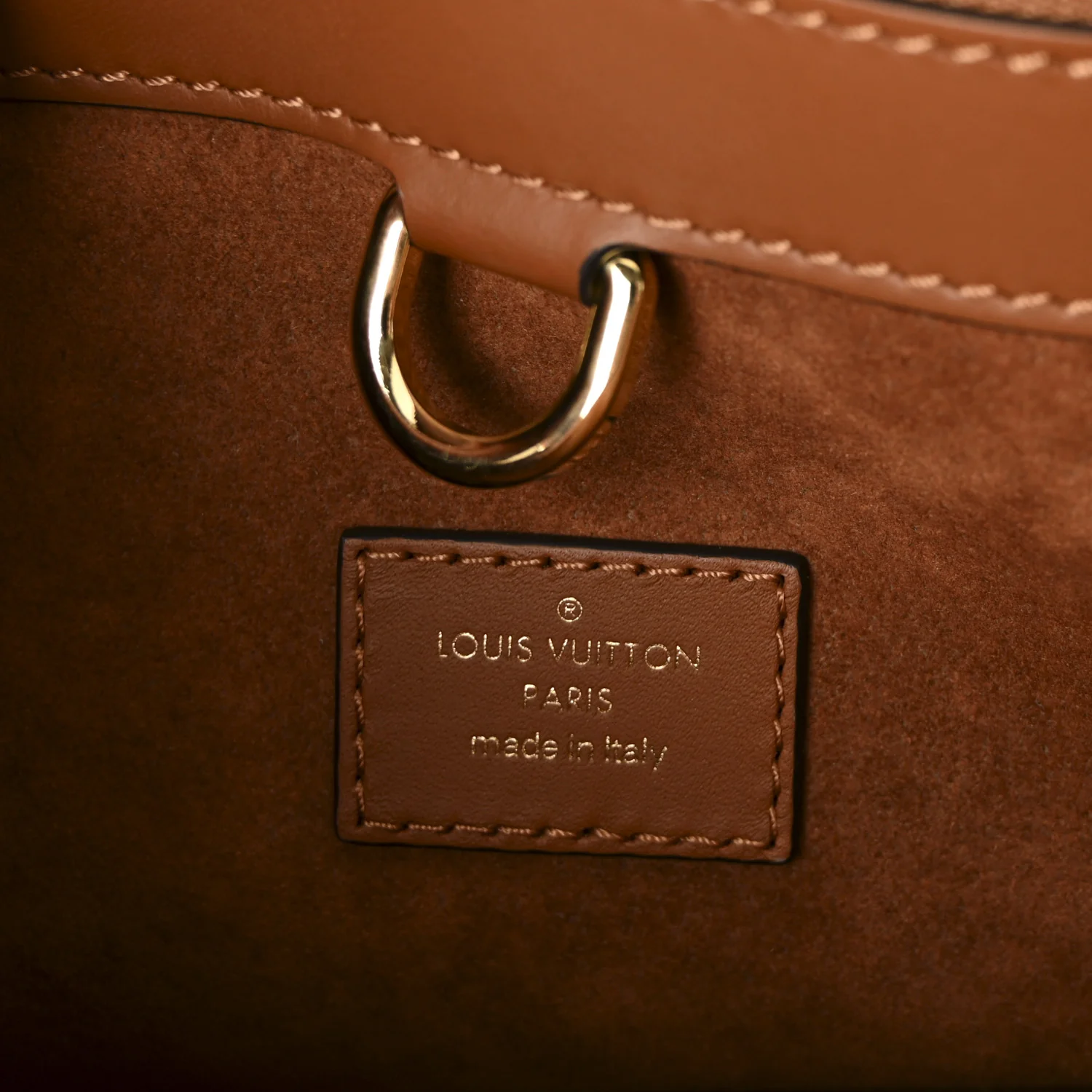Taurillon Calfskin Vendome MM Gold