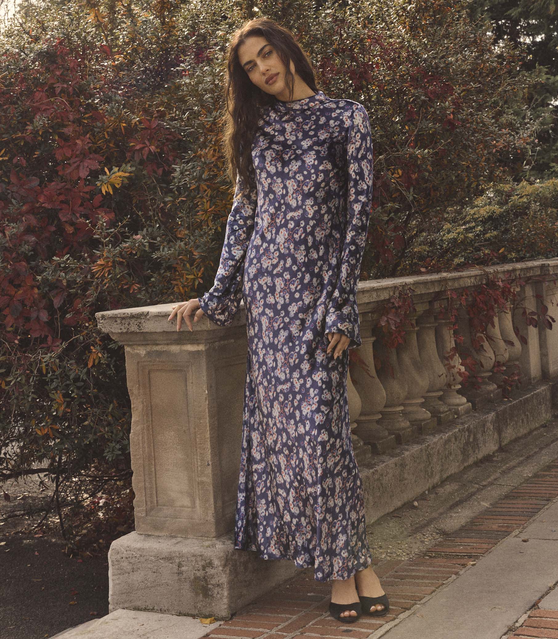 MAURICIA DRESS -- WINDSWEPT DAISIES