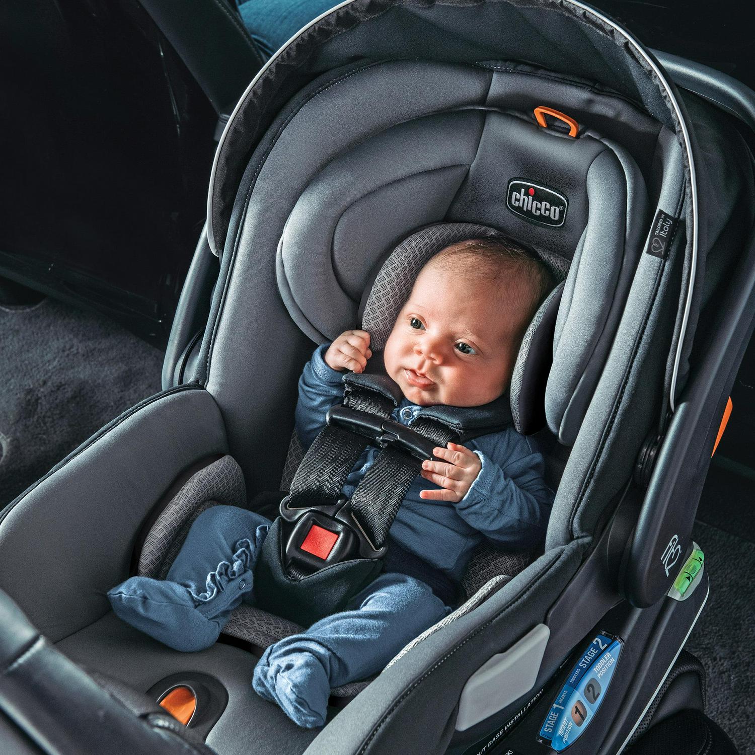 Chicco Fit2 Adapt Infant & Toddler Car Seat - Ember (Black). New