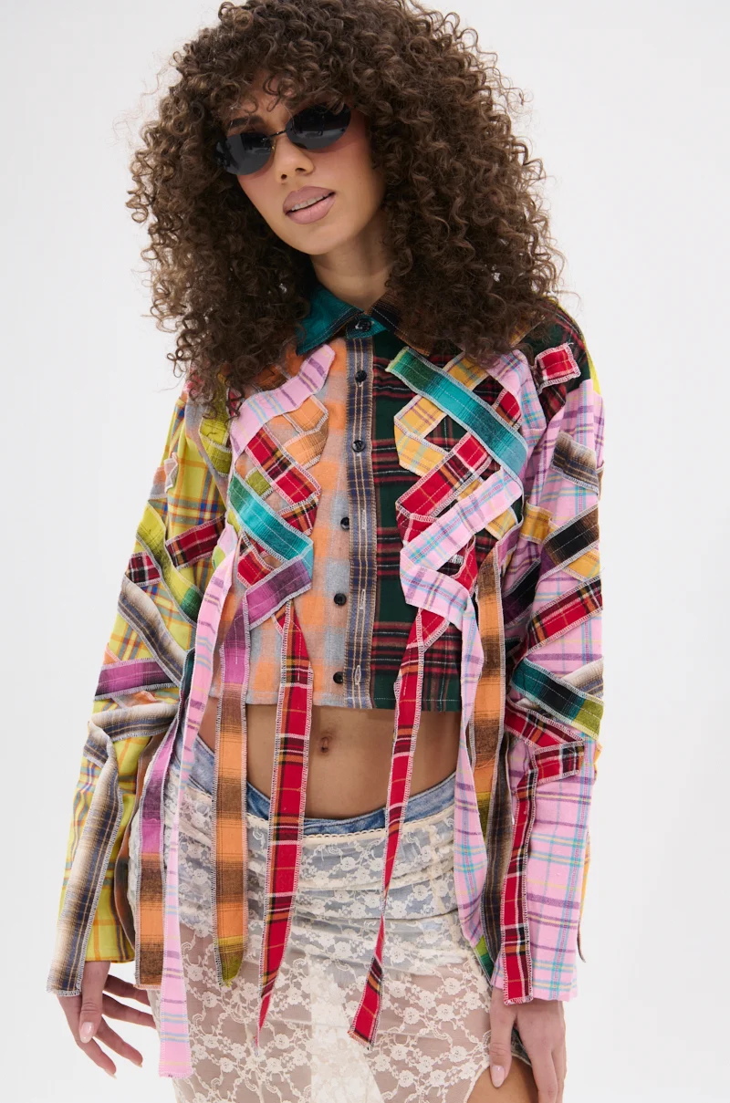 FEELING CRAZY MIXED PLAID BUTTON DOWN - Akira Store