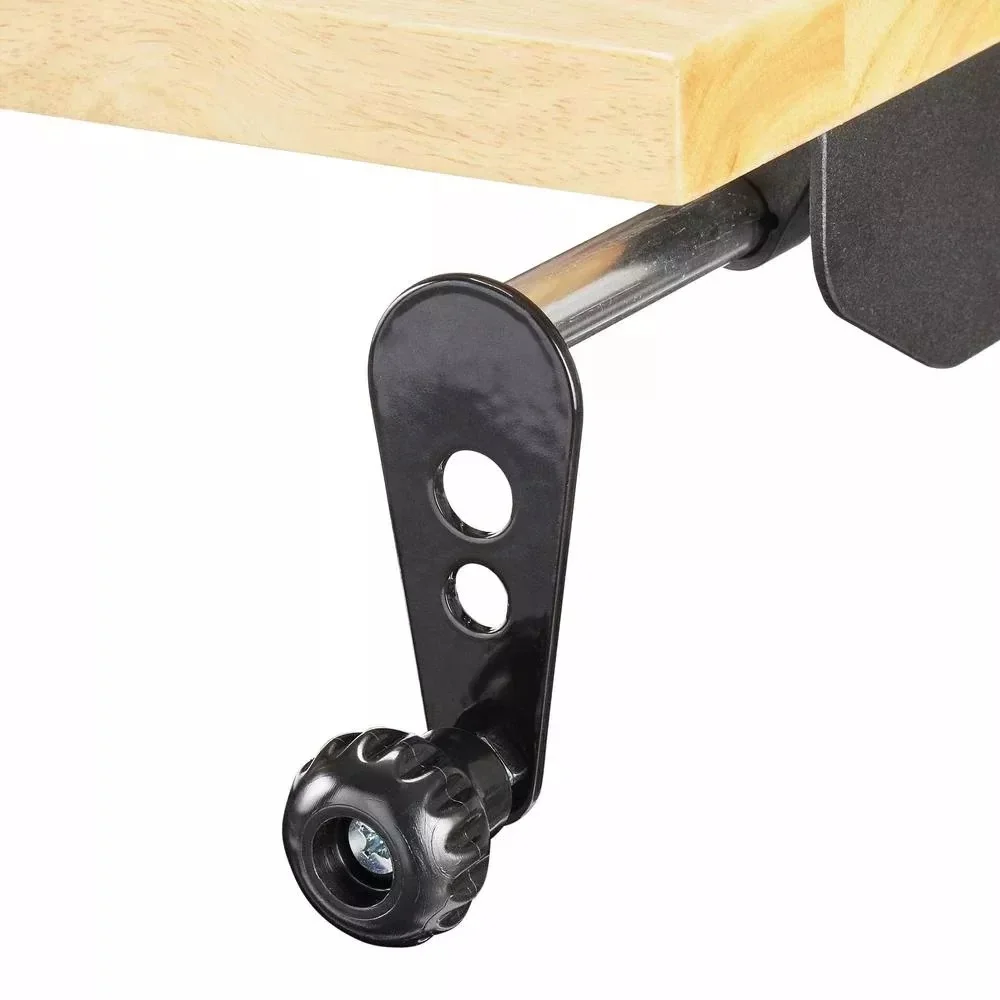 Établi mobile robuste de 183 cm de large avec coffre à outils profond à 18 tiroirs, finition noir mat et plateau en bois massif à hauteur réglable.