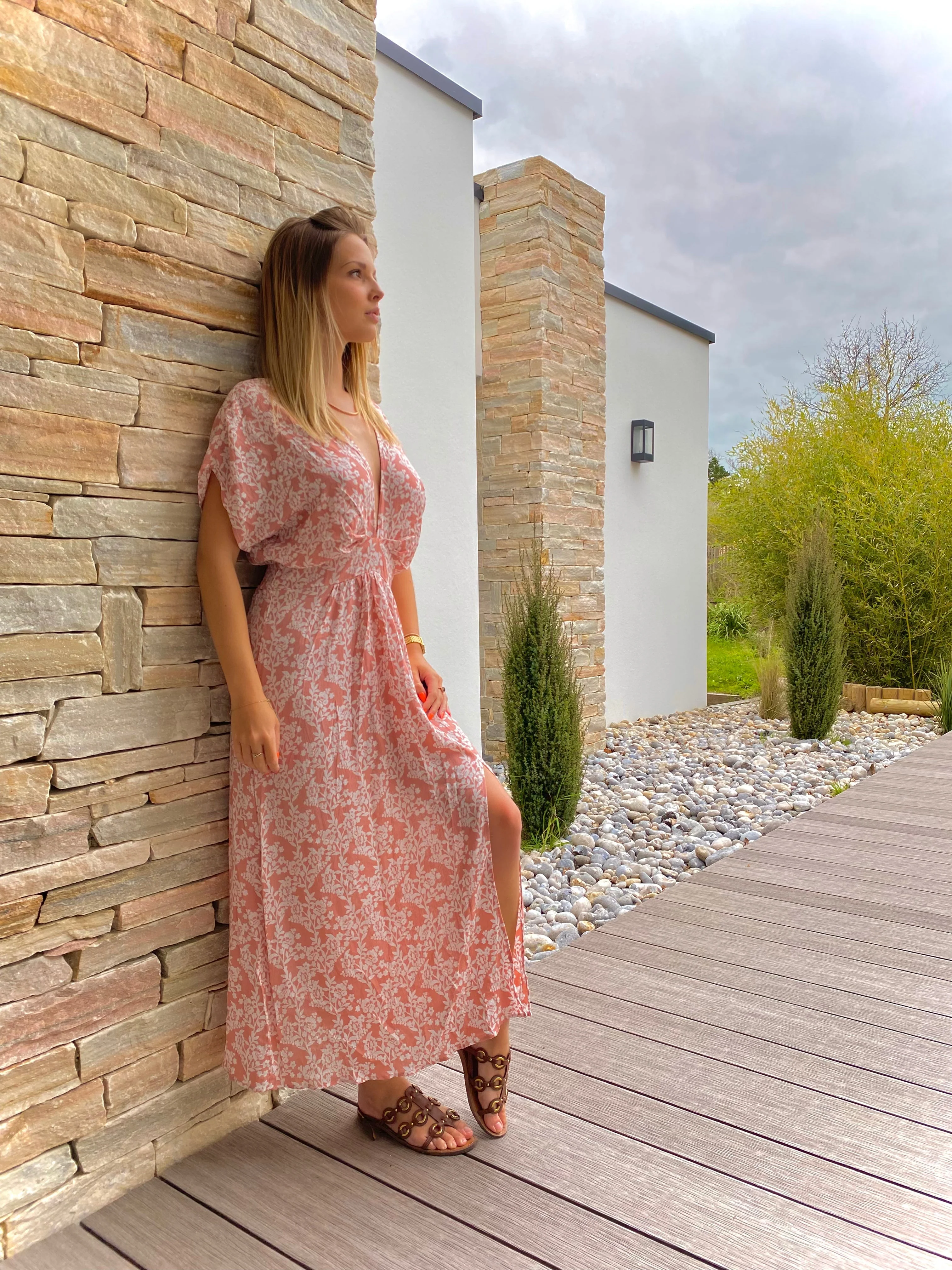 Robe midi bohème fendue rose poudré