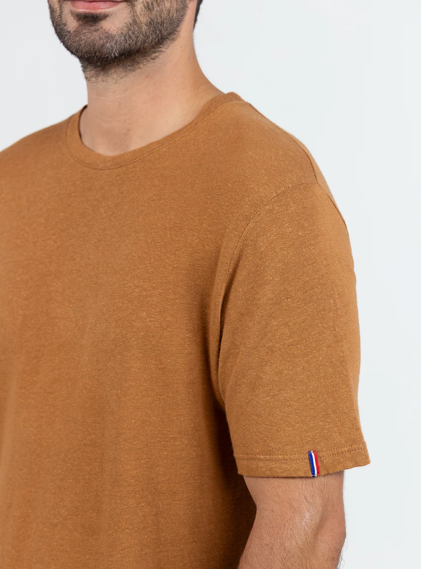 Tee-shirt homme en lin marron camel