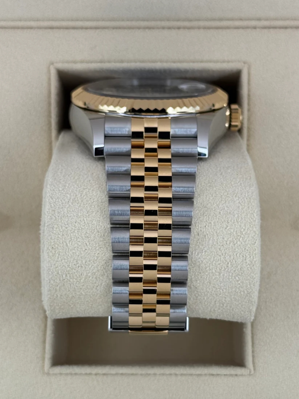 [Super Clone]RLX  Sky-Dweller 42mm Two-Tone Yellow Gold Black Dial Jubilee - 336933 - New 2025