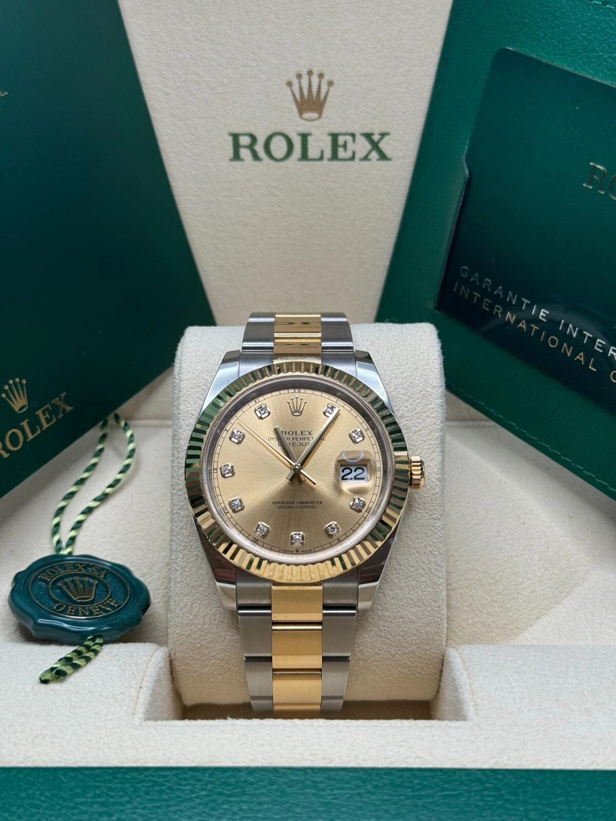[Super Clone]RLX  Datejust 41mm Two-Tone Yellow Gold Fluted Bezel Champagne Diamond Dial Oyster - 126333