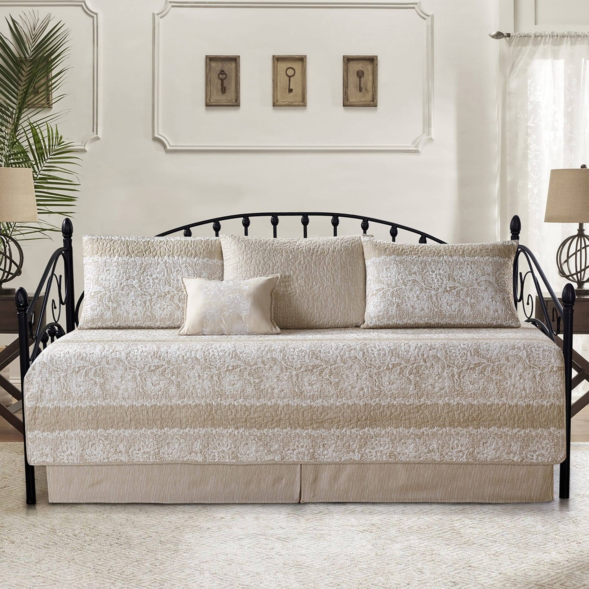 Serenta Daybed Bedspread 6 Piece Set