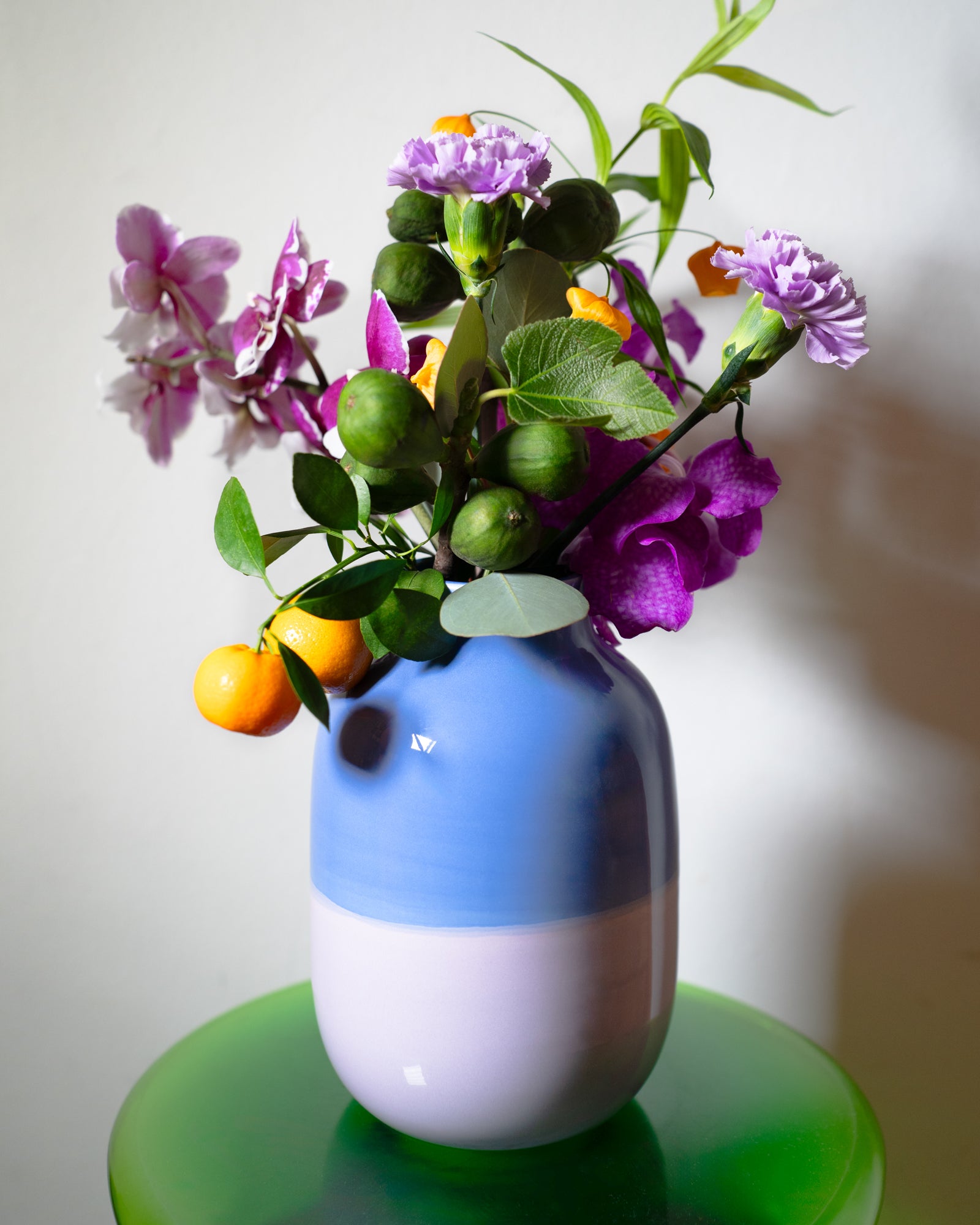 NUNO - VASE M CORNFLOWER PURPLE