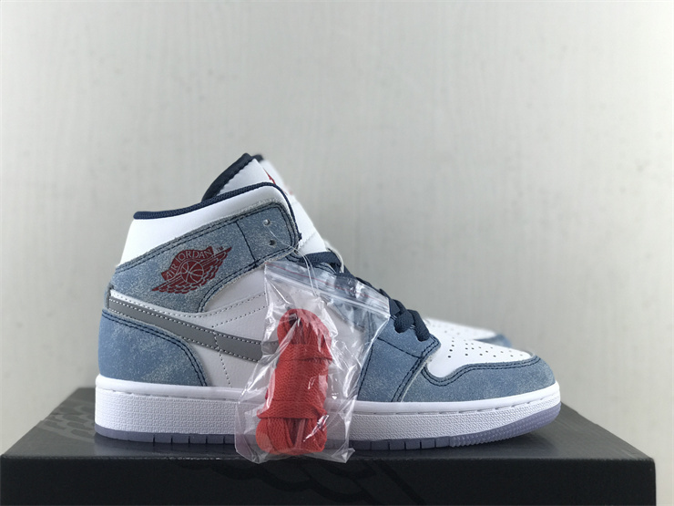 Air Jordan 1 Mid