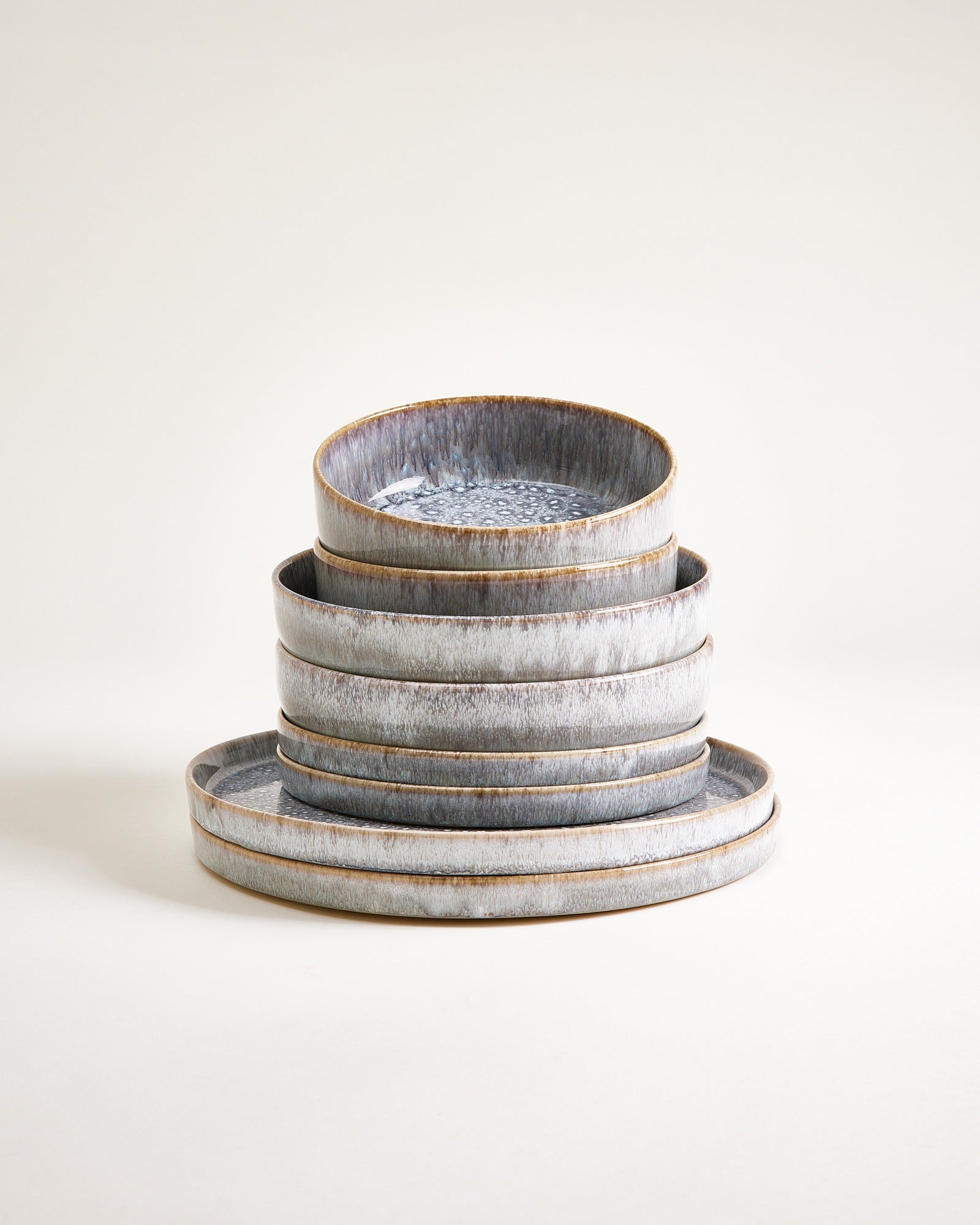 CORDOAMA - TABLEWARE SET MODERN GRAY 8 PIECES