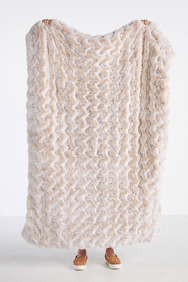 Luxe Faux Fur Throw Blanket by Anthropologie in White