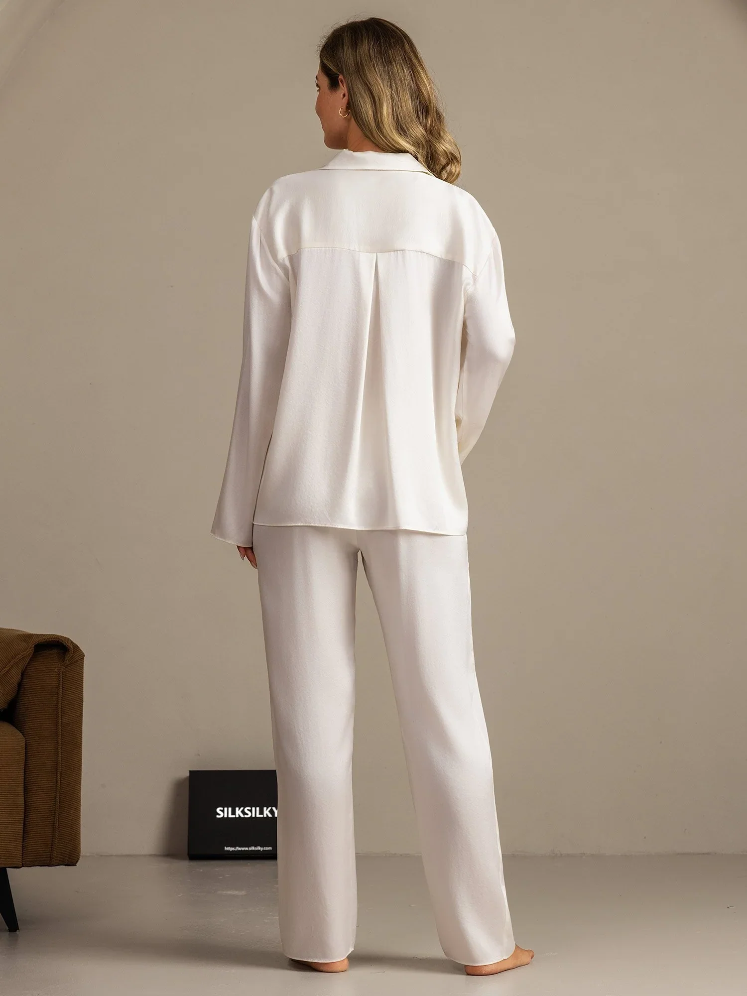 19Momme Washable Silk Long Sleeve Notch Collar Women's Pajamas Set