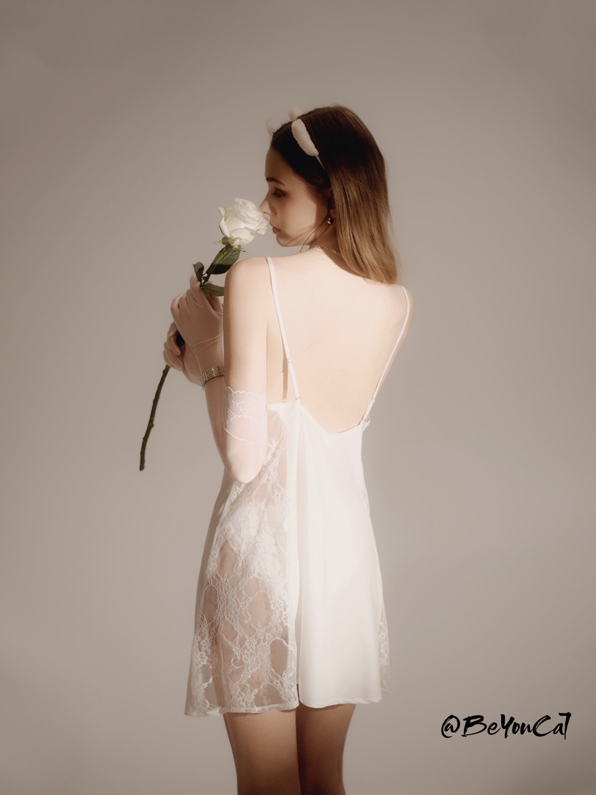 Bu You Cat: Sheer, Sexy, Slimming Lace Spaghetti-Strap Nightgown